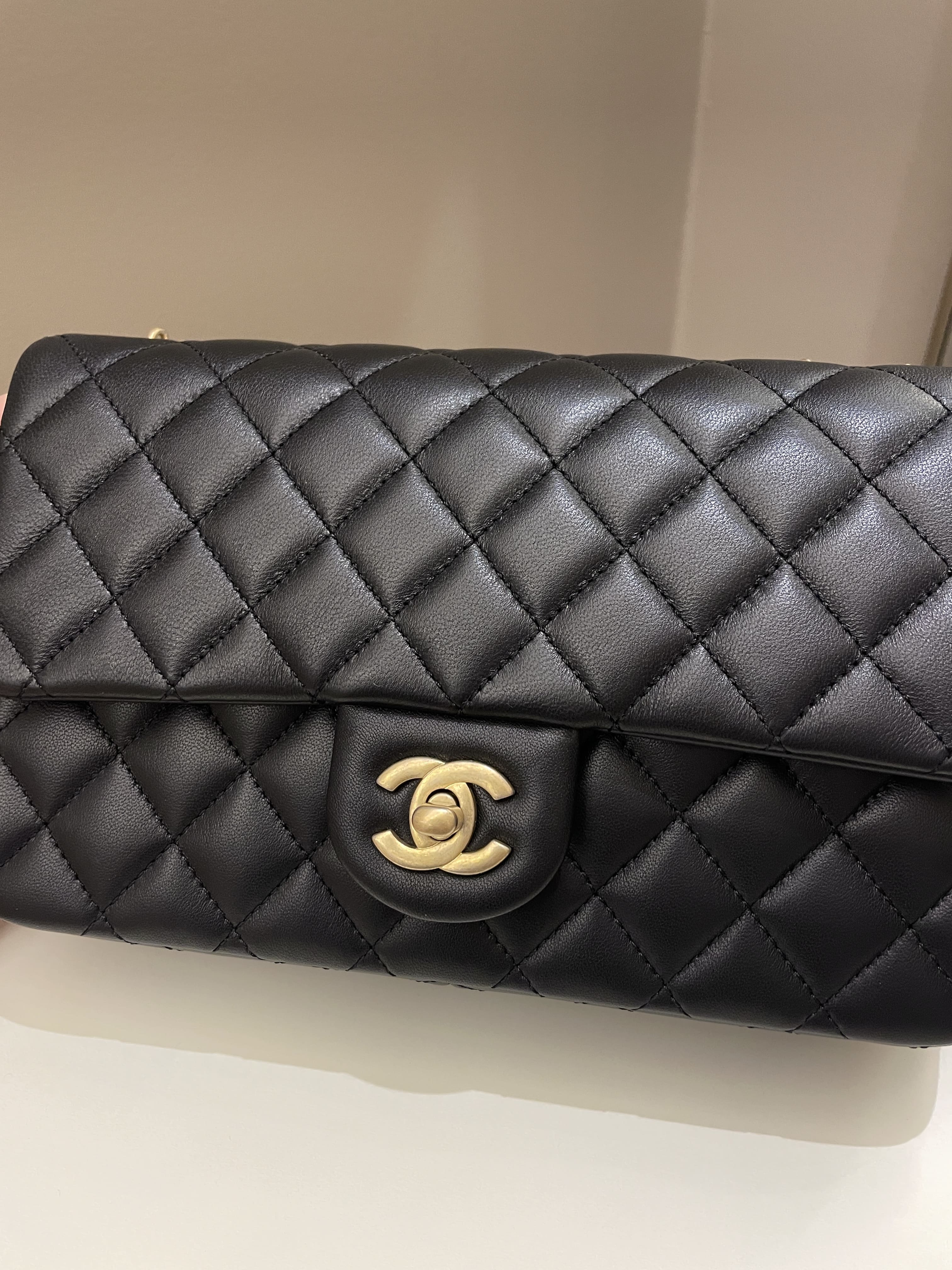 Chanel 23S Camellia Black Stiff Lambskin