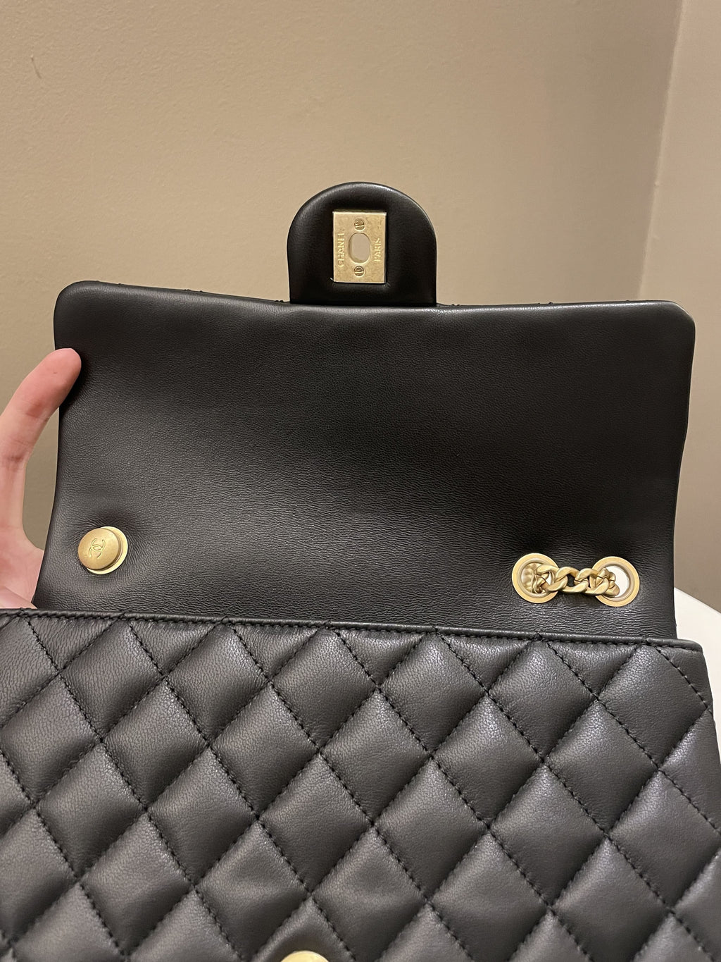 Chanel 23S Camellia Black Stiff Lambskin