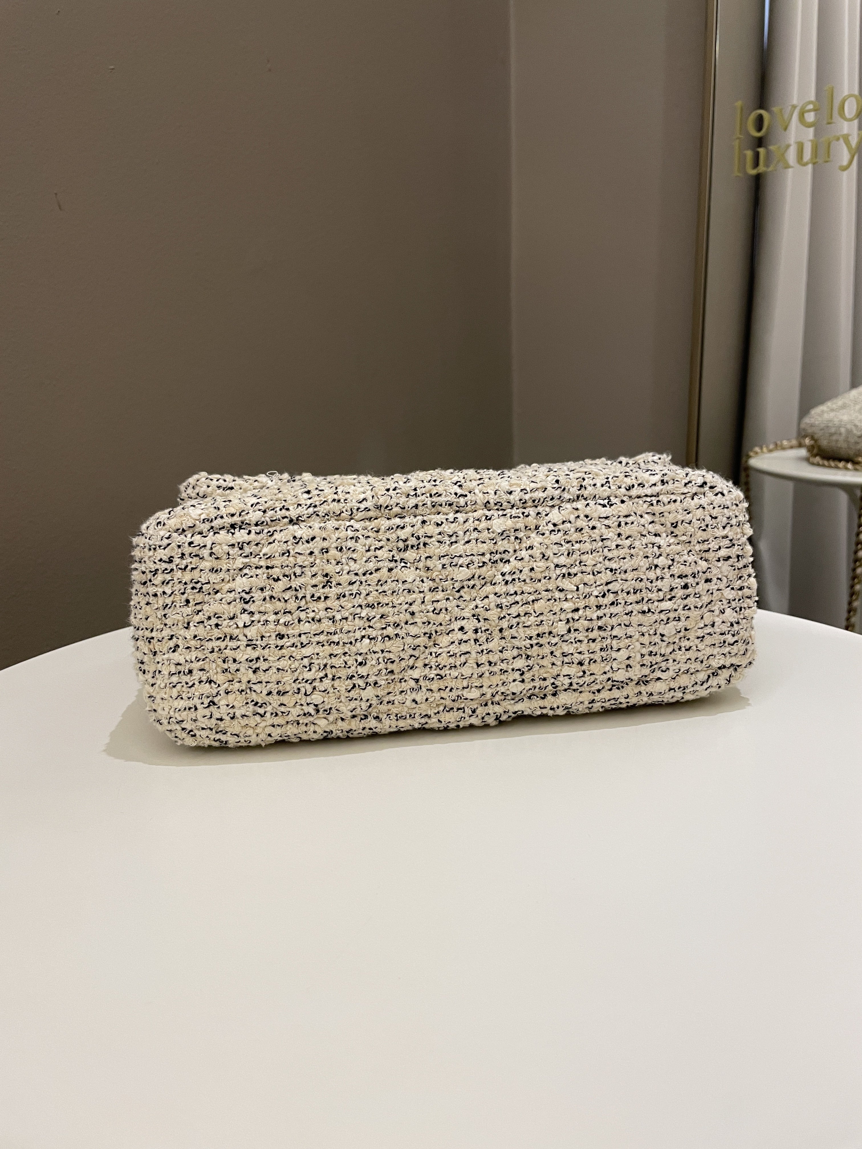 Chanel 19 Flap Bag Cream Tweed