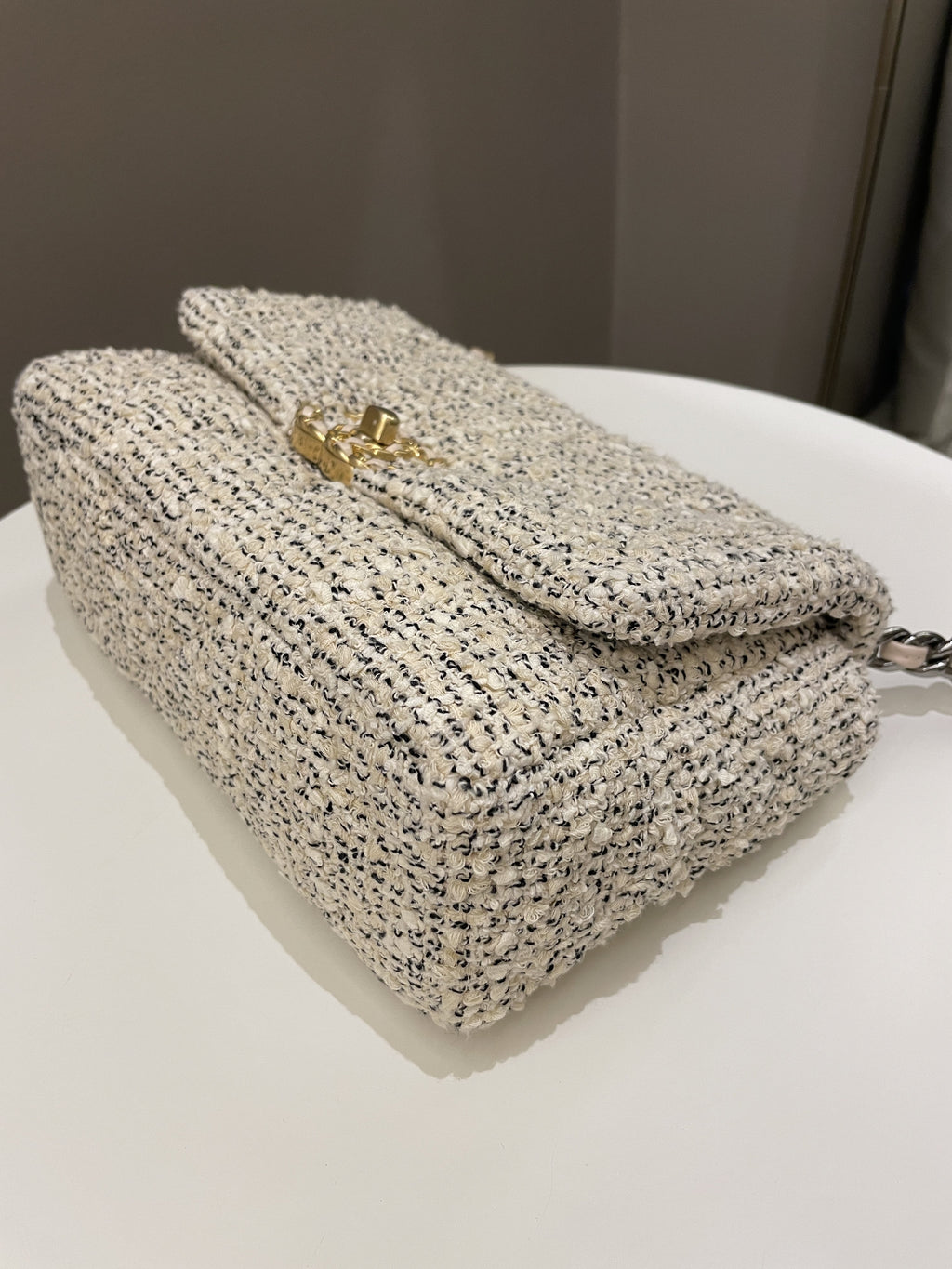 Chanel 19 Flap Bag Cream Tweed