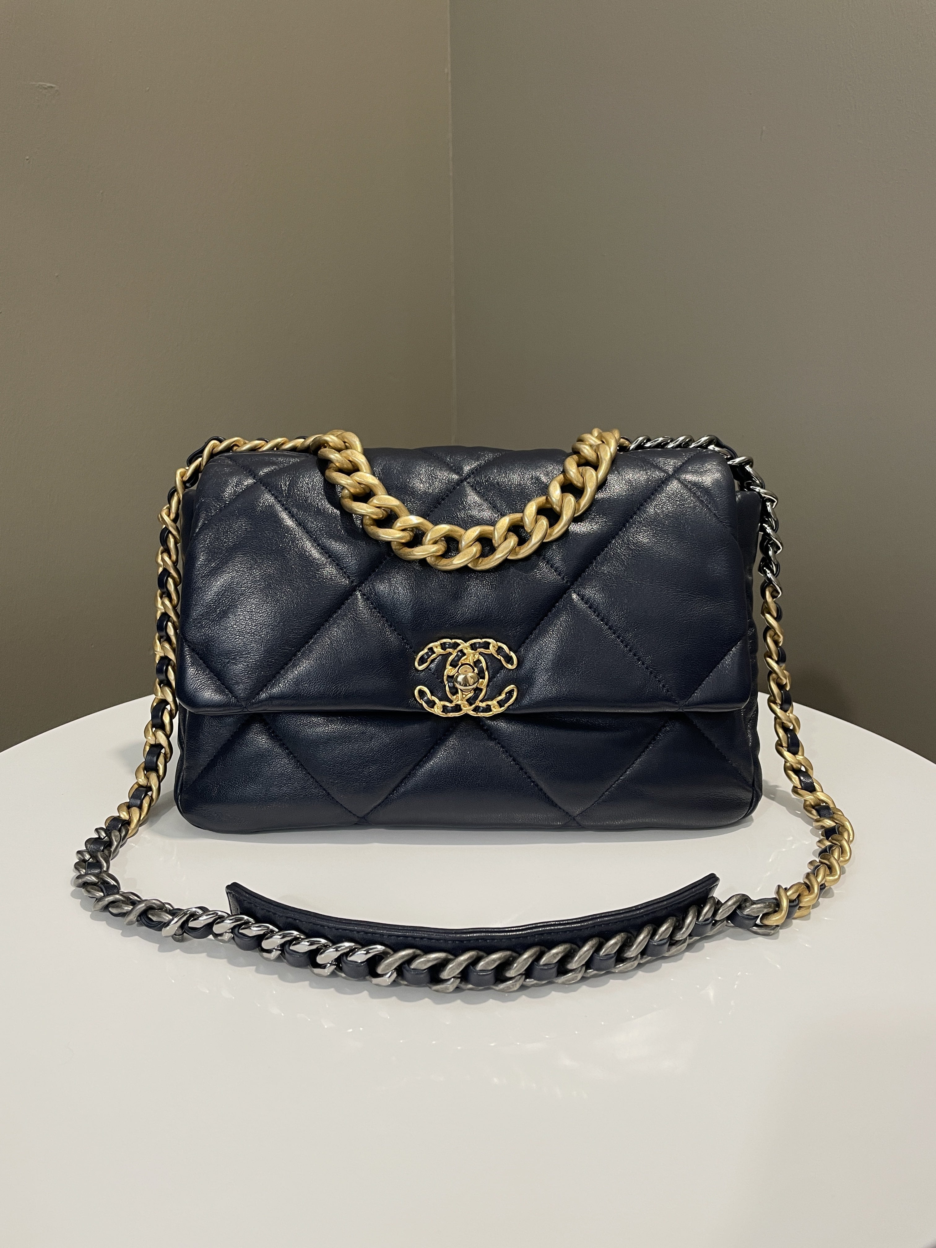 Chanel 19 Flap Bag Navy Lambskin