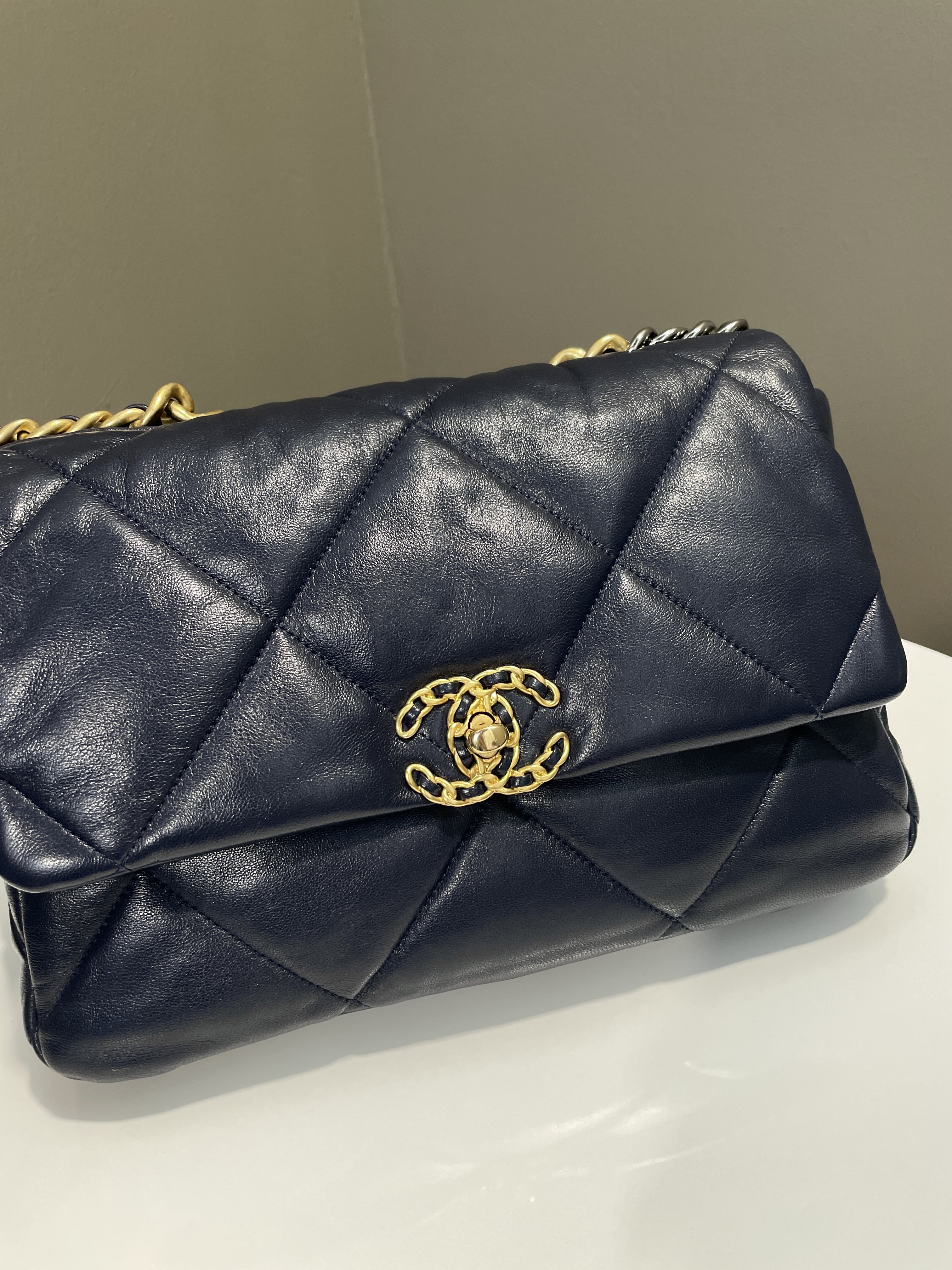 Chanel 19 Flap Bag Navy Lambskin