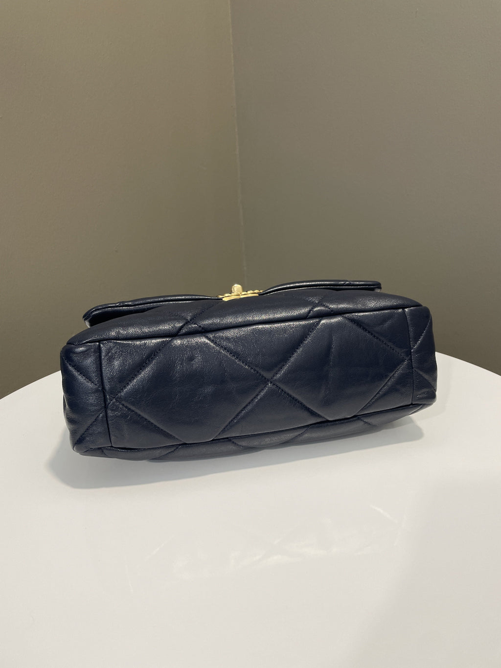 Chanel 19 Flap Bag Navy Lambskin