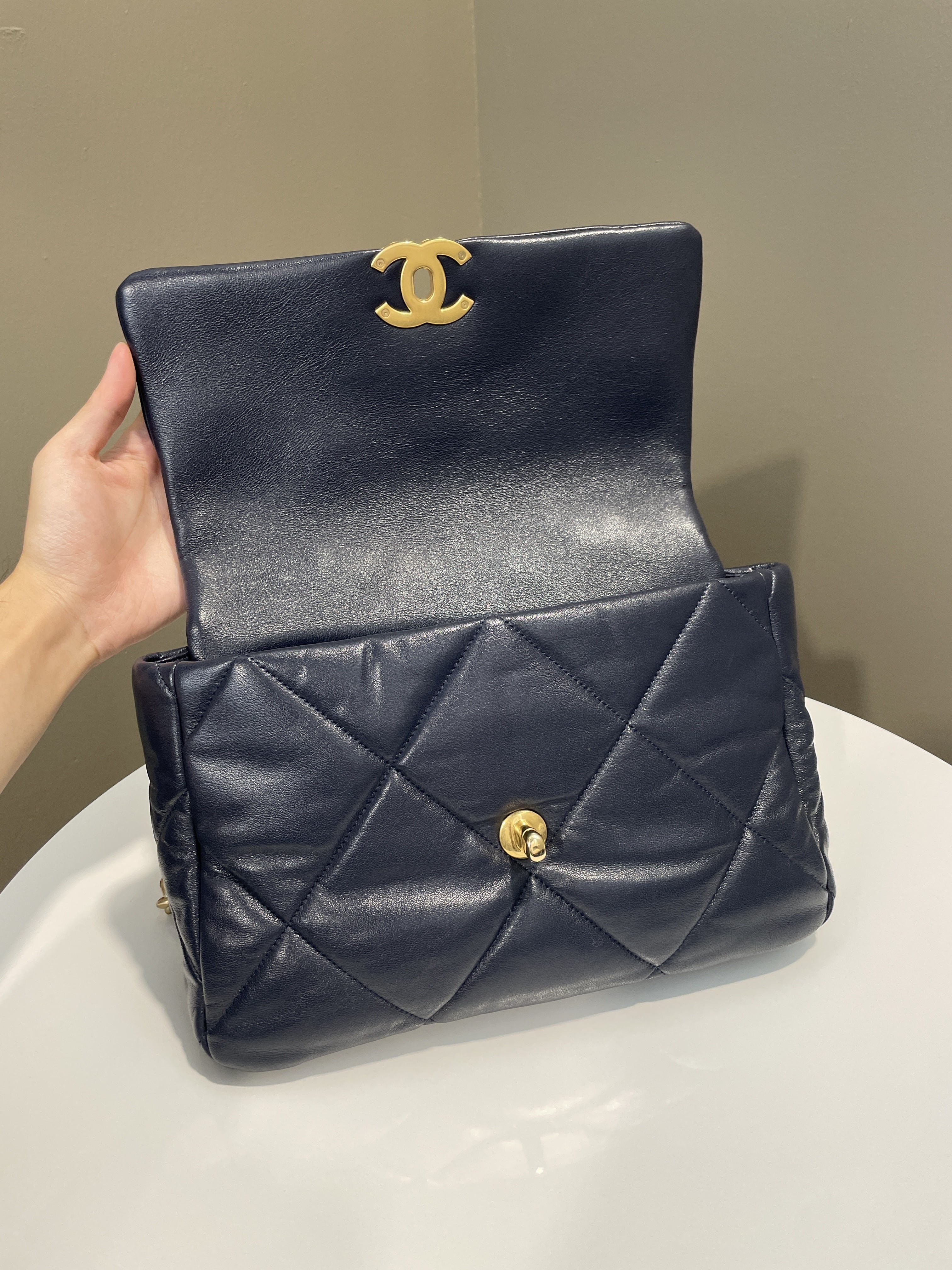 Chanel 19 Flap Bag Navy Lambskin