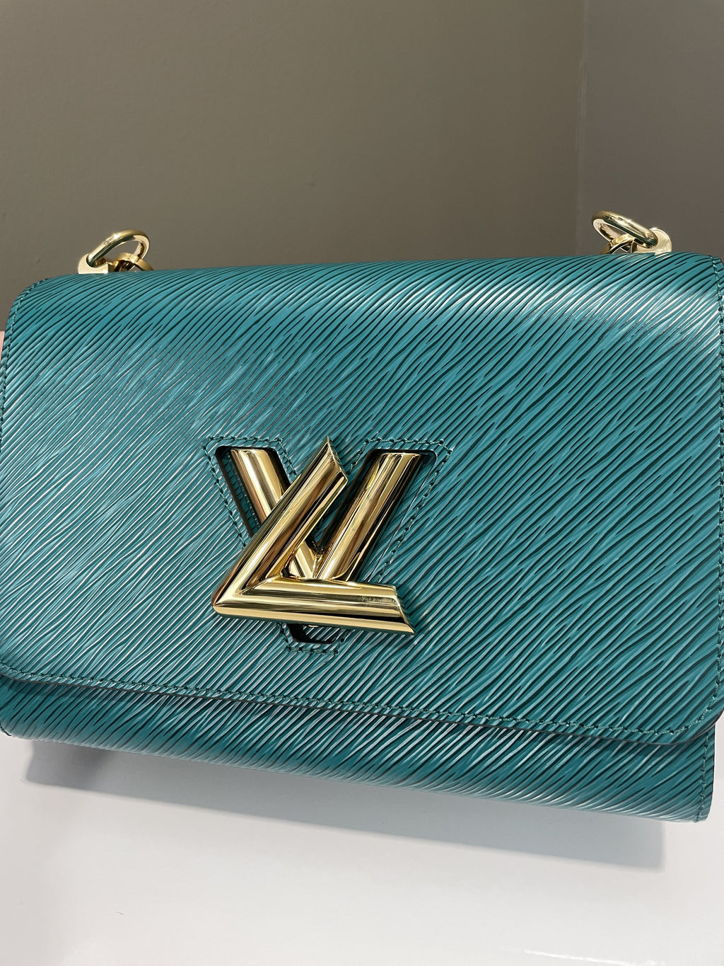 Louis Vuitton Twist MM Bag Emeraude Indigo Epi
