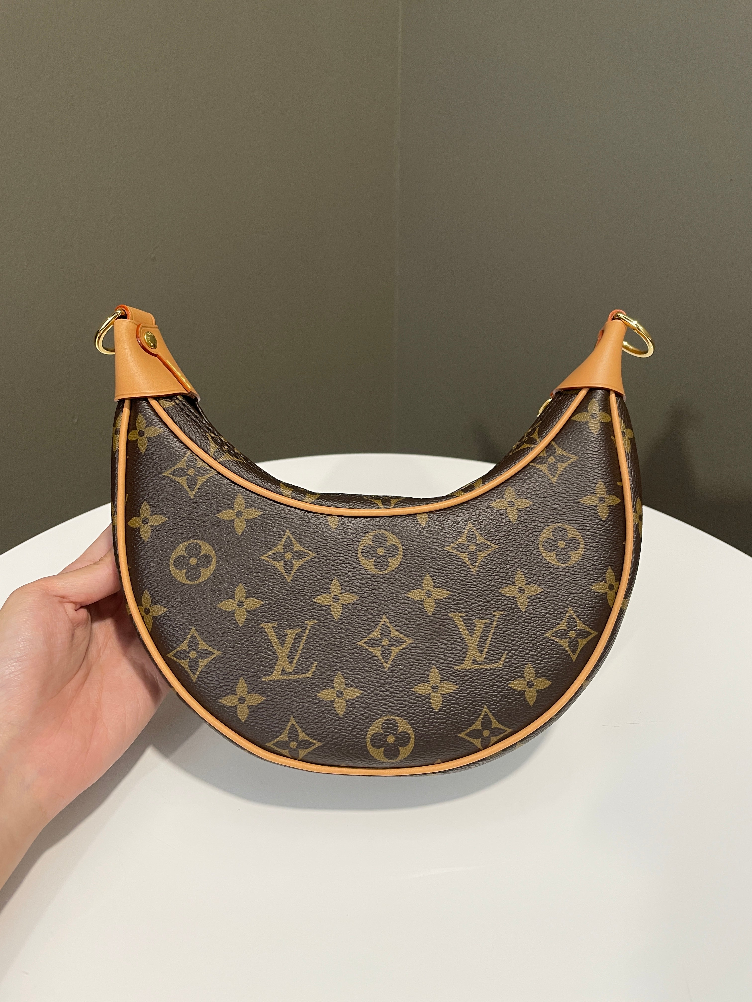Louis Vuitton Loop Bag Monogram