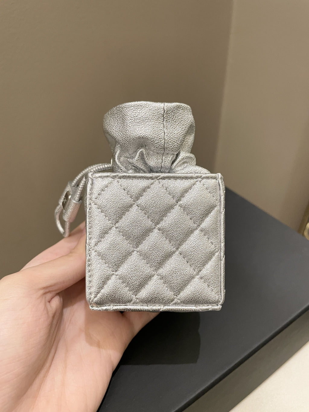 Chanel 22C Mini Clutch With Chain Metallic Silver Glazed Lambskin
