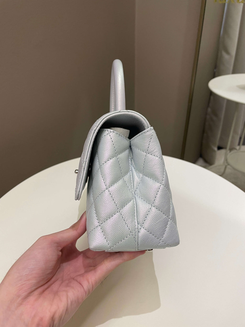 Chanel 21K Quilted Coco Handle Blue Iridescent Caviar