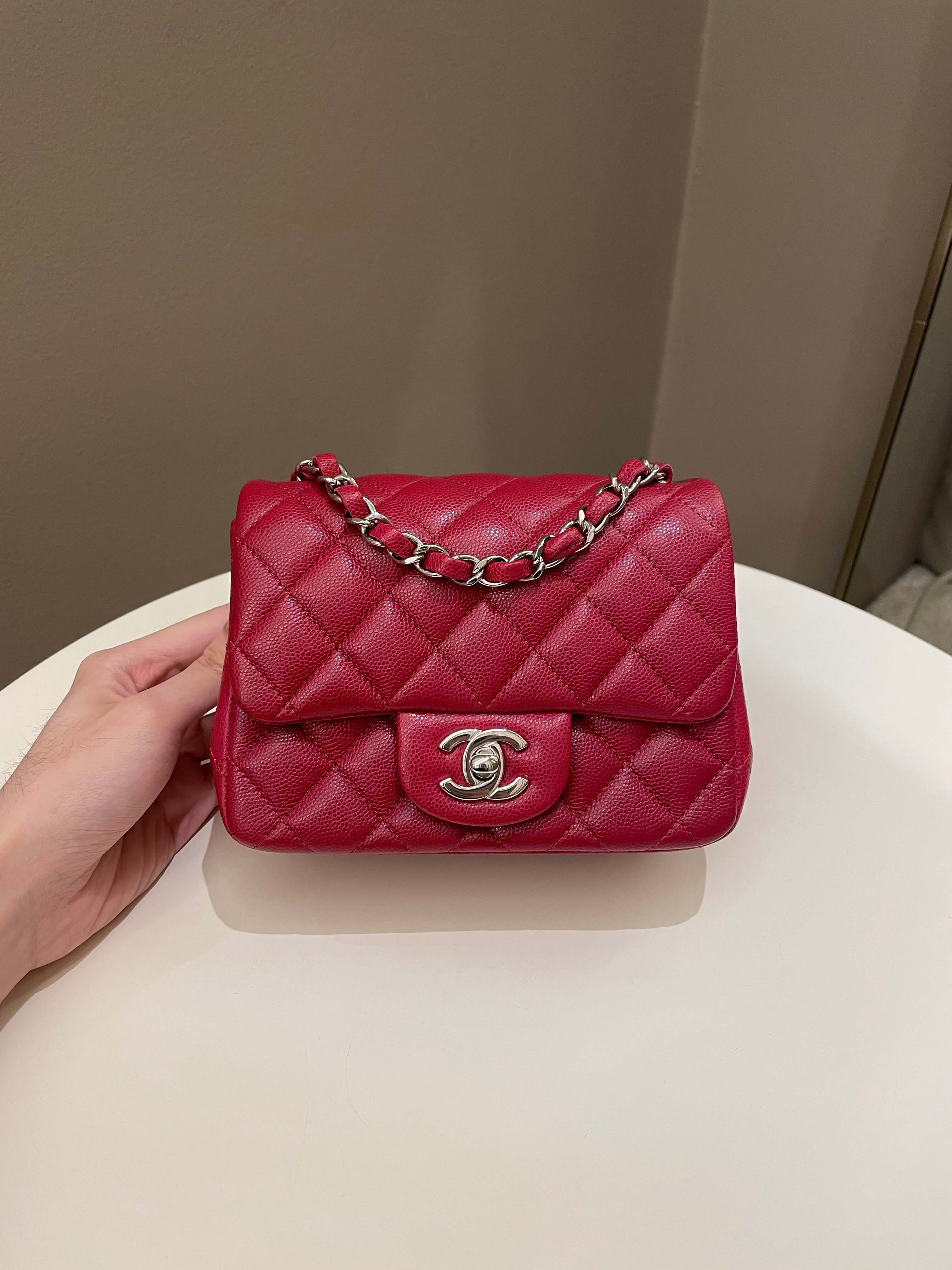 Chanel 18B Classic Quilted Mini Square Red Caviar