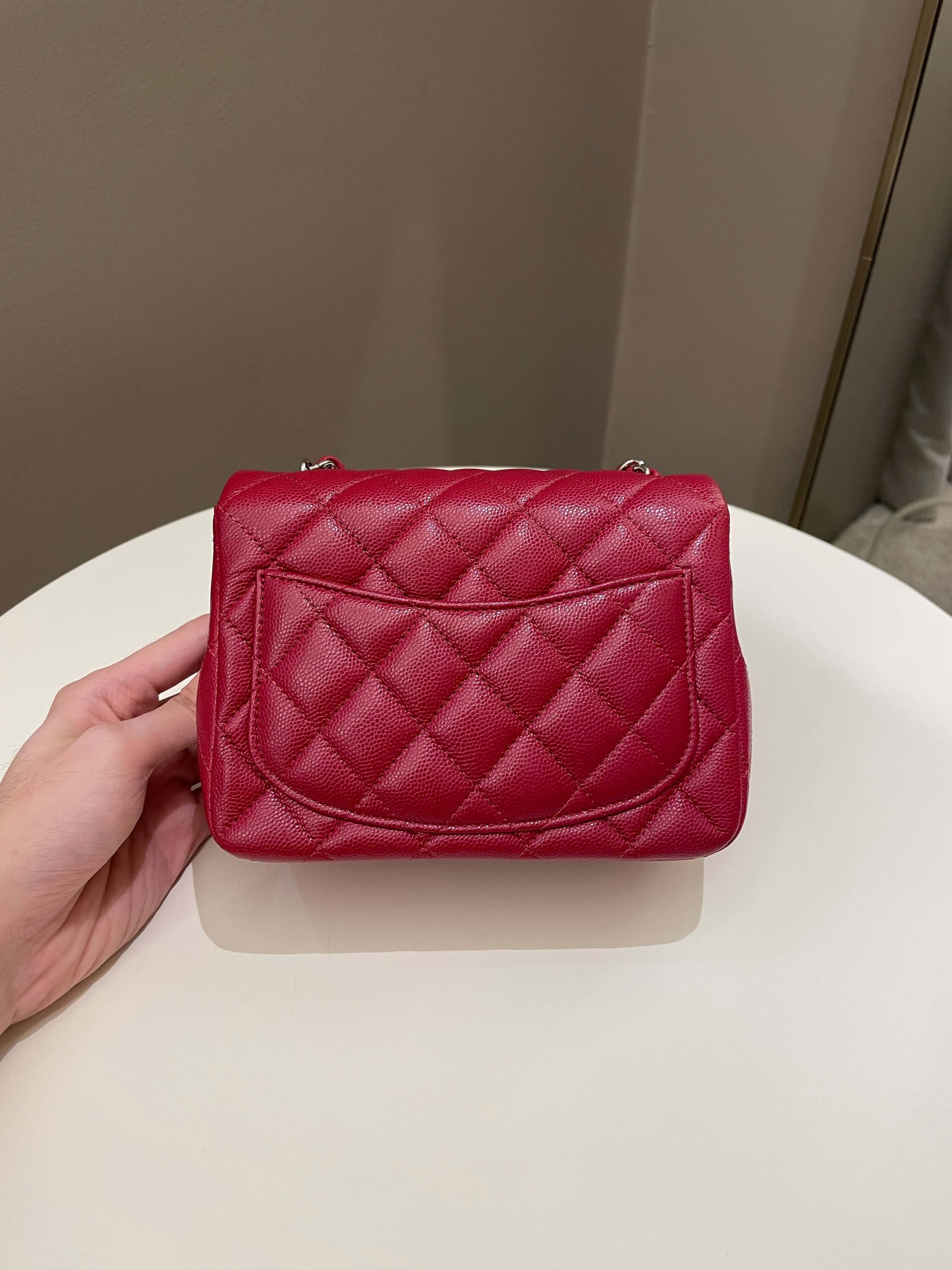 Chanel 18B Classic Quilted Mini Square Red Caviar