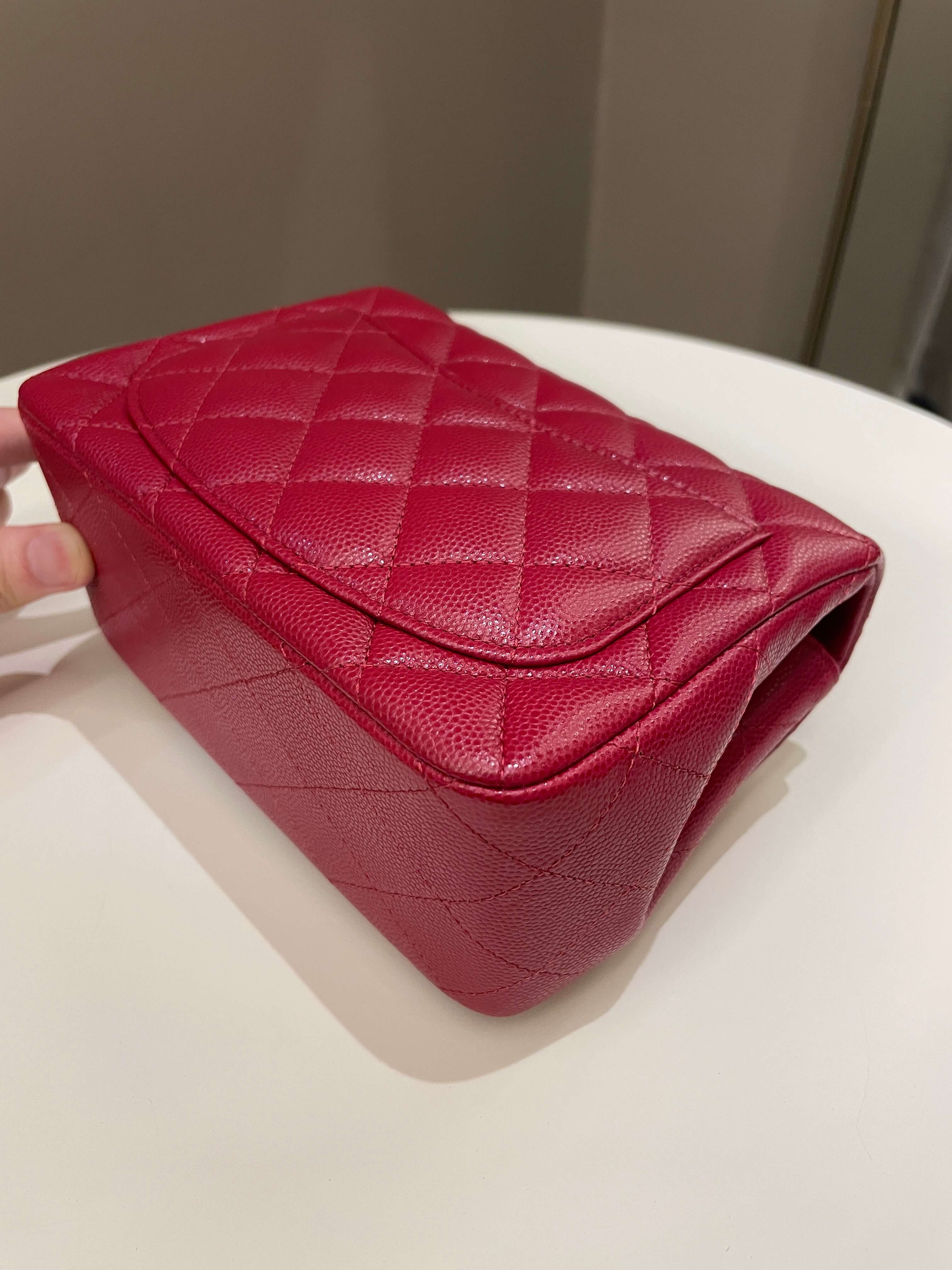 Chanel 18B Classic Quilted Mini Square Red Caviar