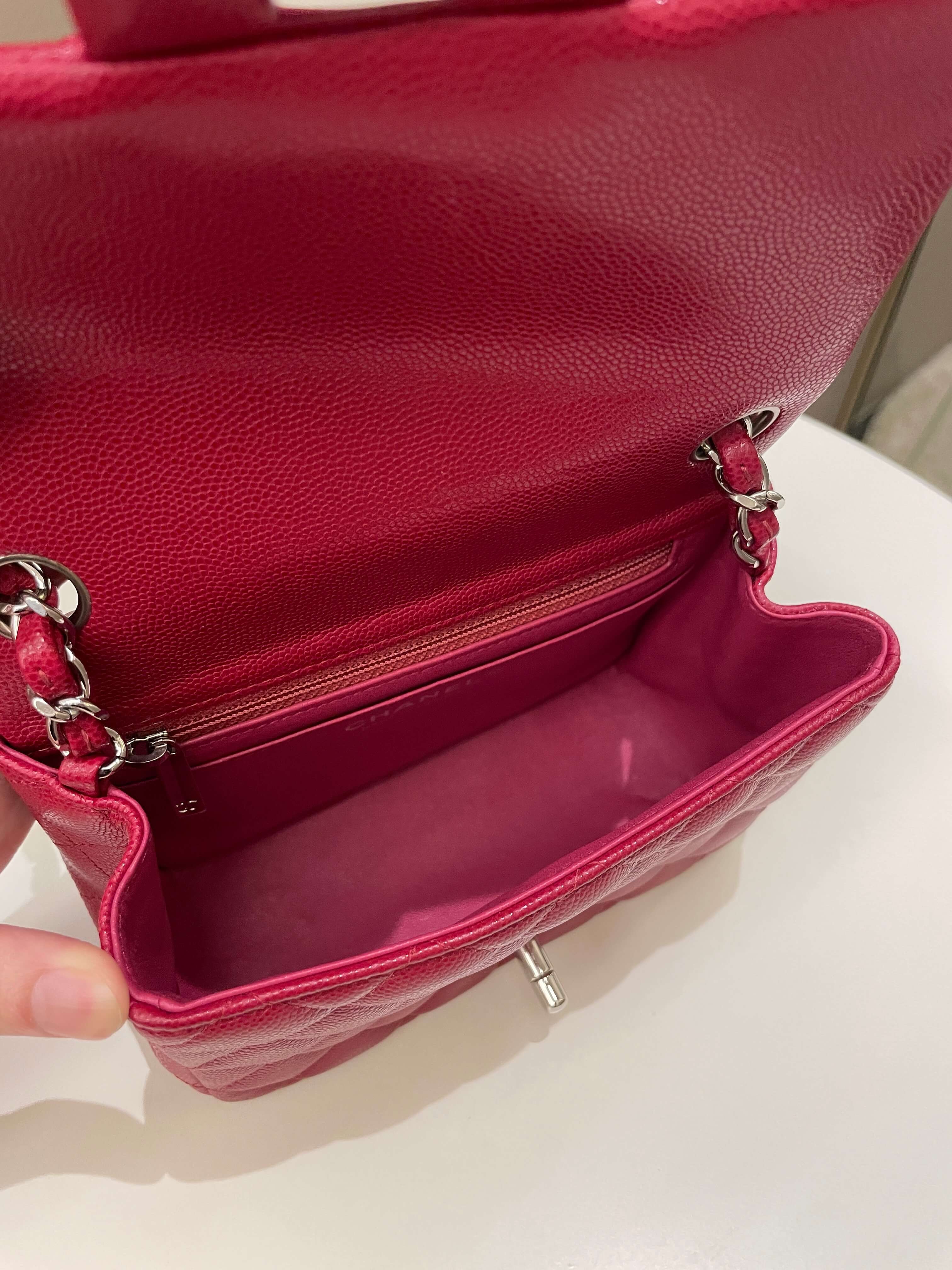 Chanel 18B Classic Quilted Mini Square Red Caviar
