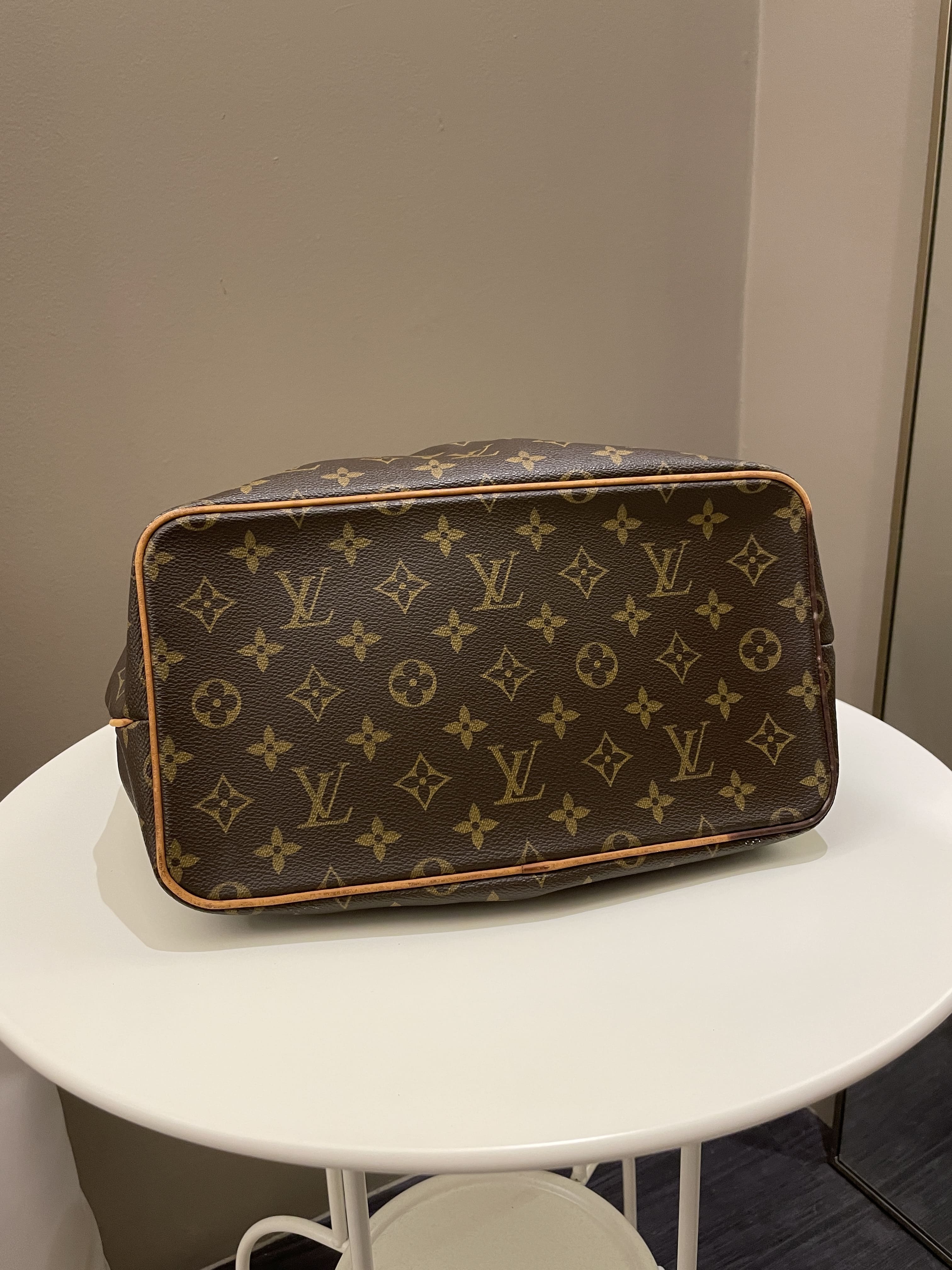 Louis Vuitton Palermo Monogram