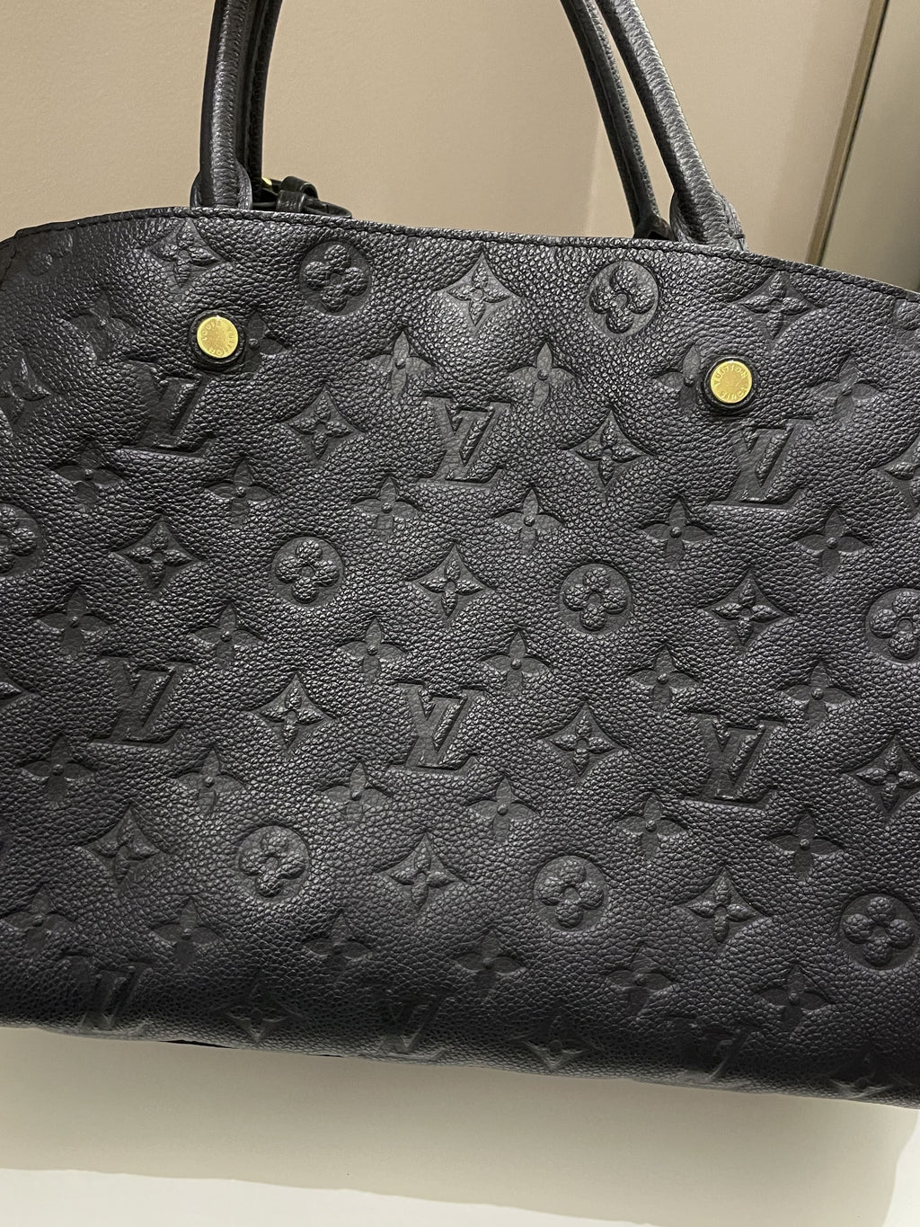 Louis Vuitton Montaigne MM Black Empreinte