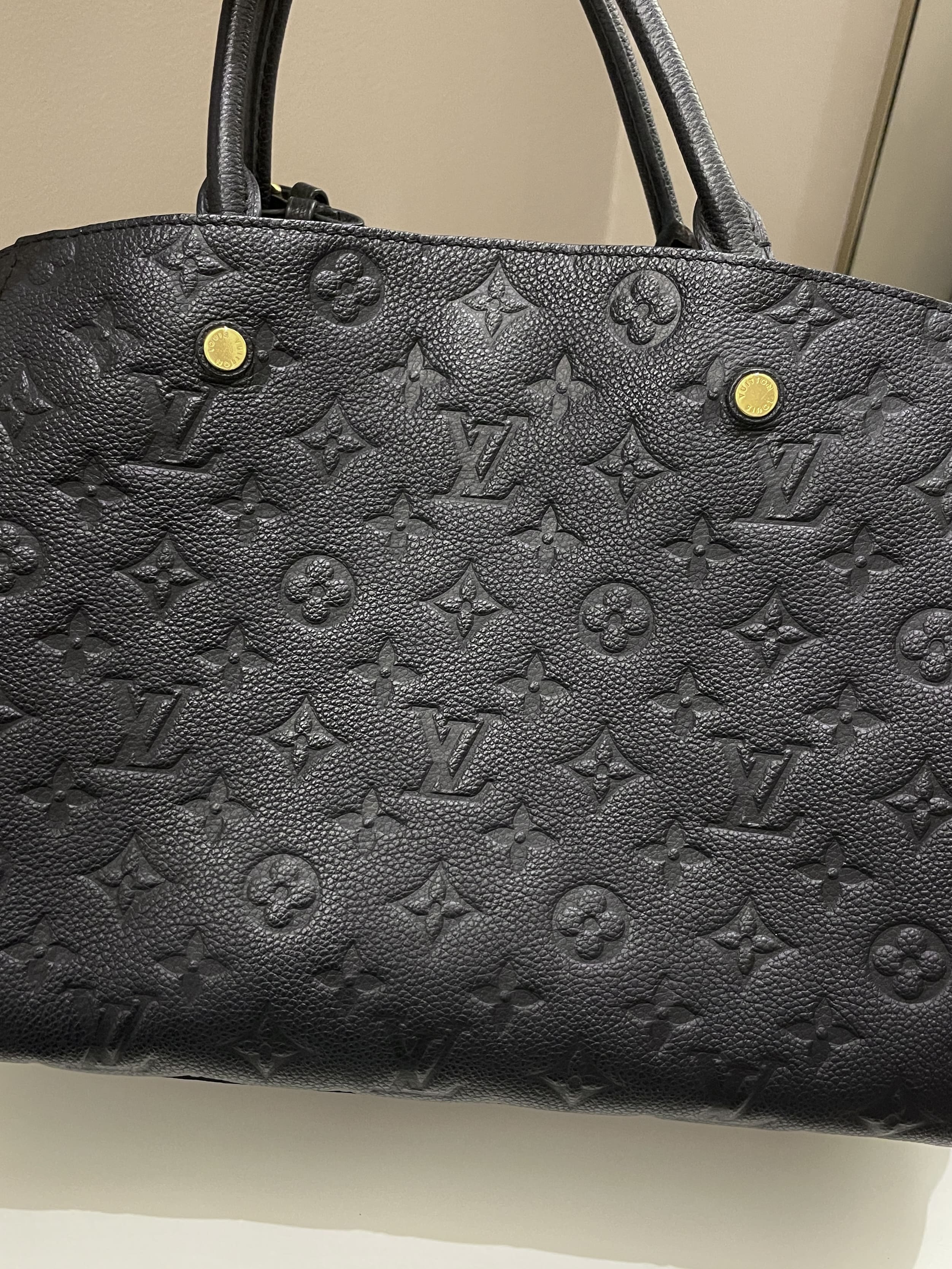 Louis Vuitton Montaigne MM Black Empreinte