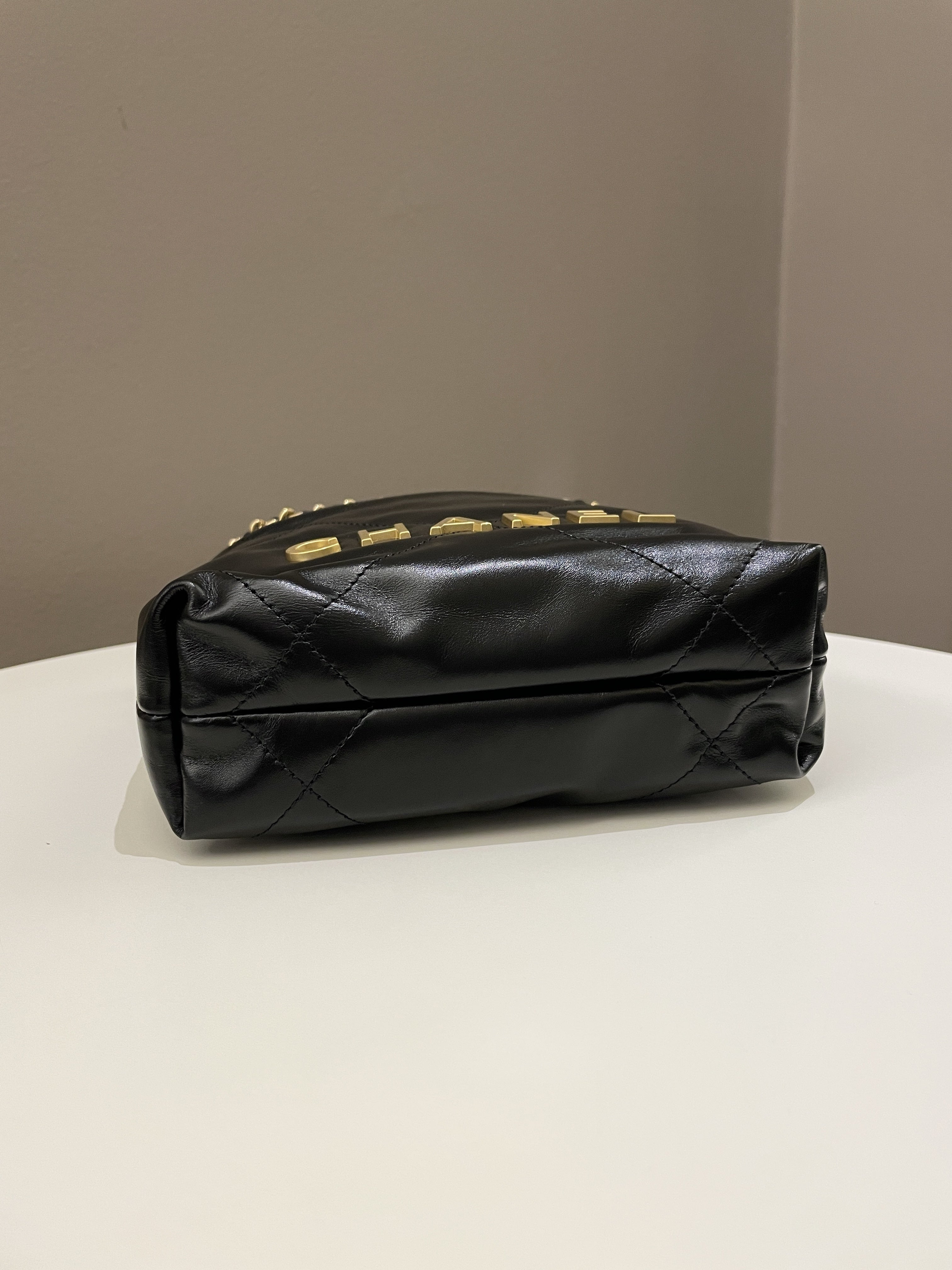 Chanel 22 Mini Black Calfskin