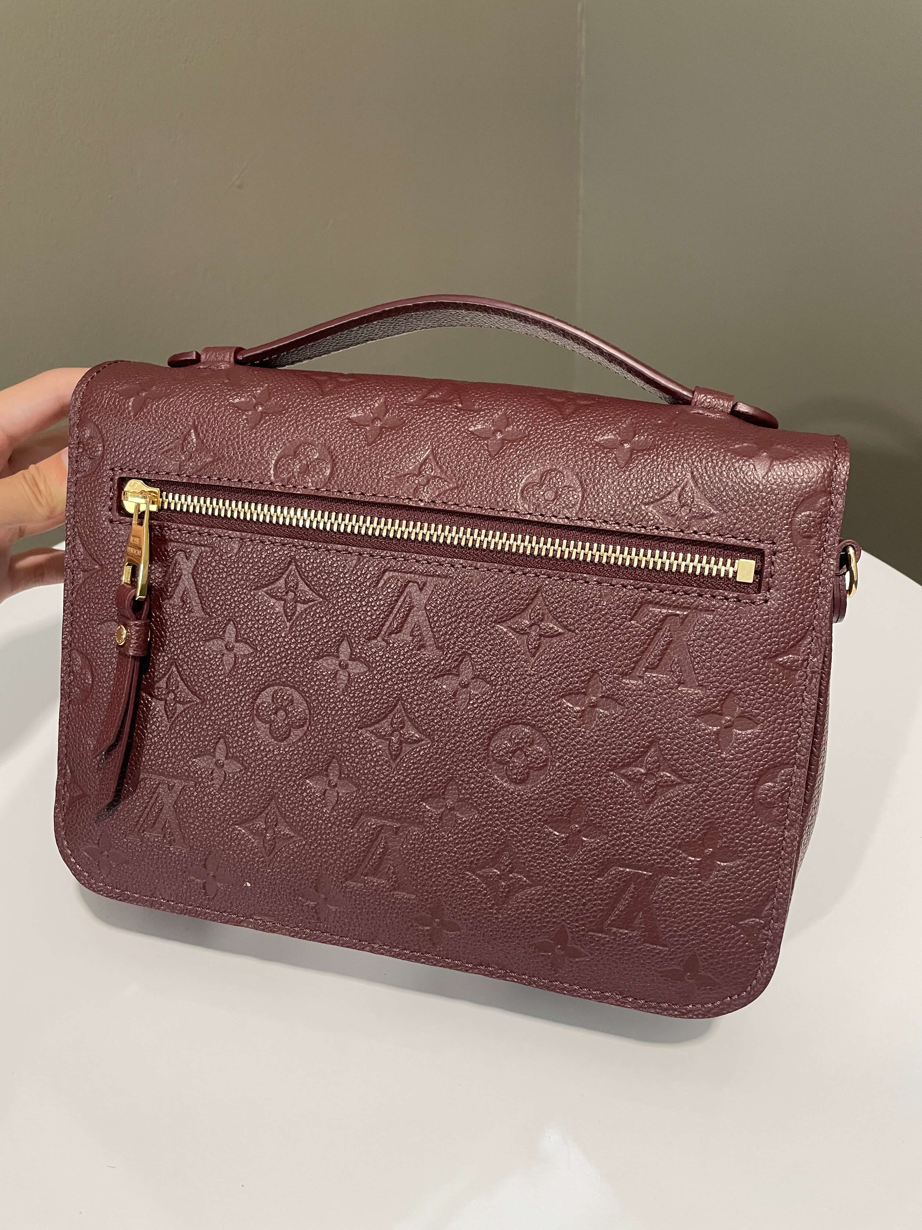 Louis Vuitton Pochette Metis Wine Empreinte