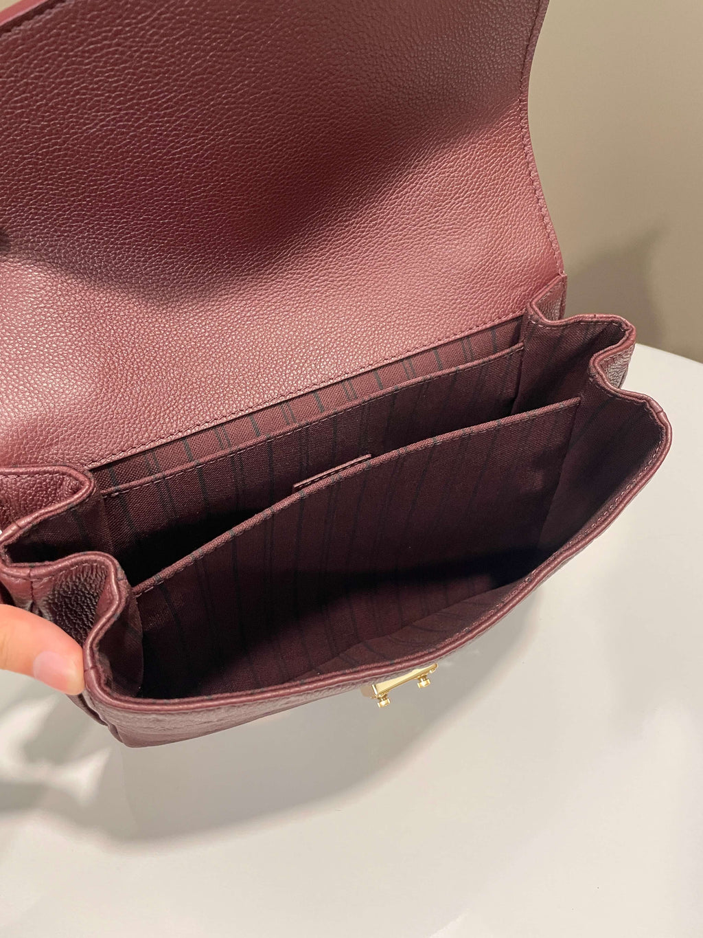 Louis Vuitton Pochette Metis Wine Empreinte