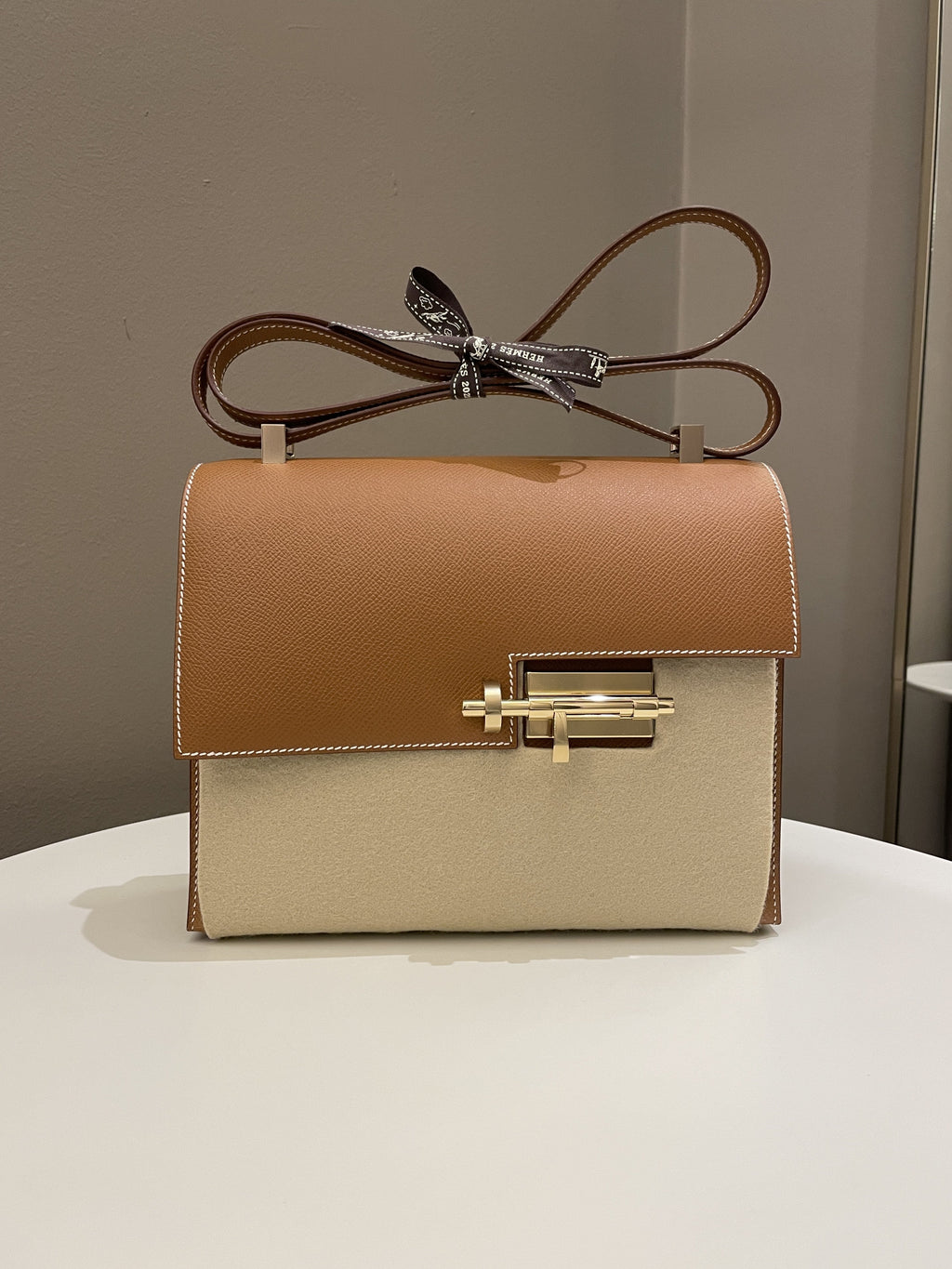 Hermes Verrou 21 Gold Epsom
