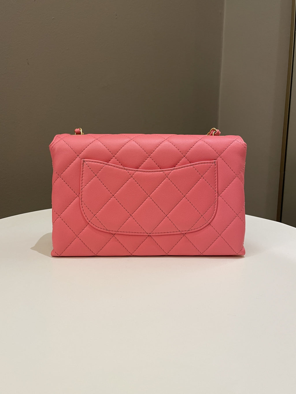 Chanel 22S Wrapped Top Handle Pink Lambskin