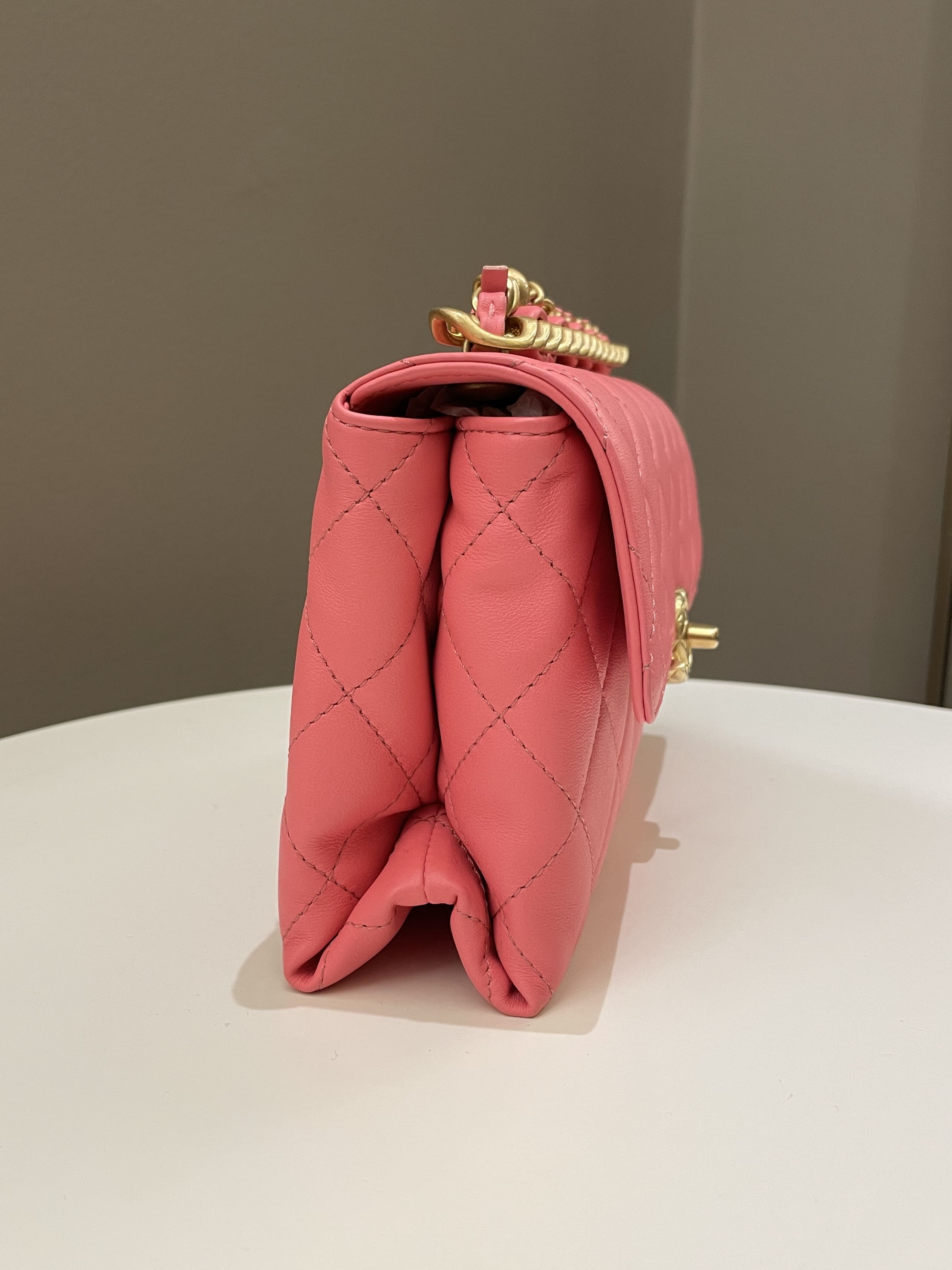 Chanel 22S Wrapped Top Handle Pink Lambskin