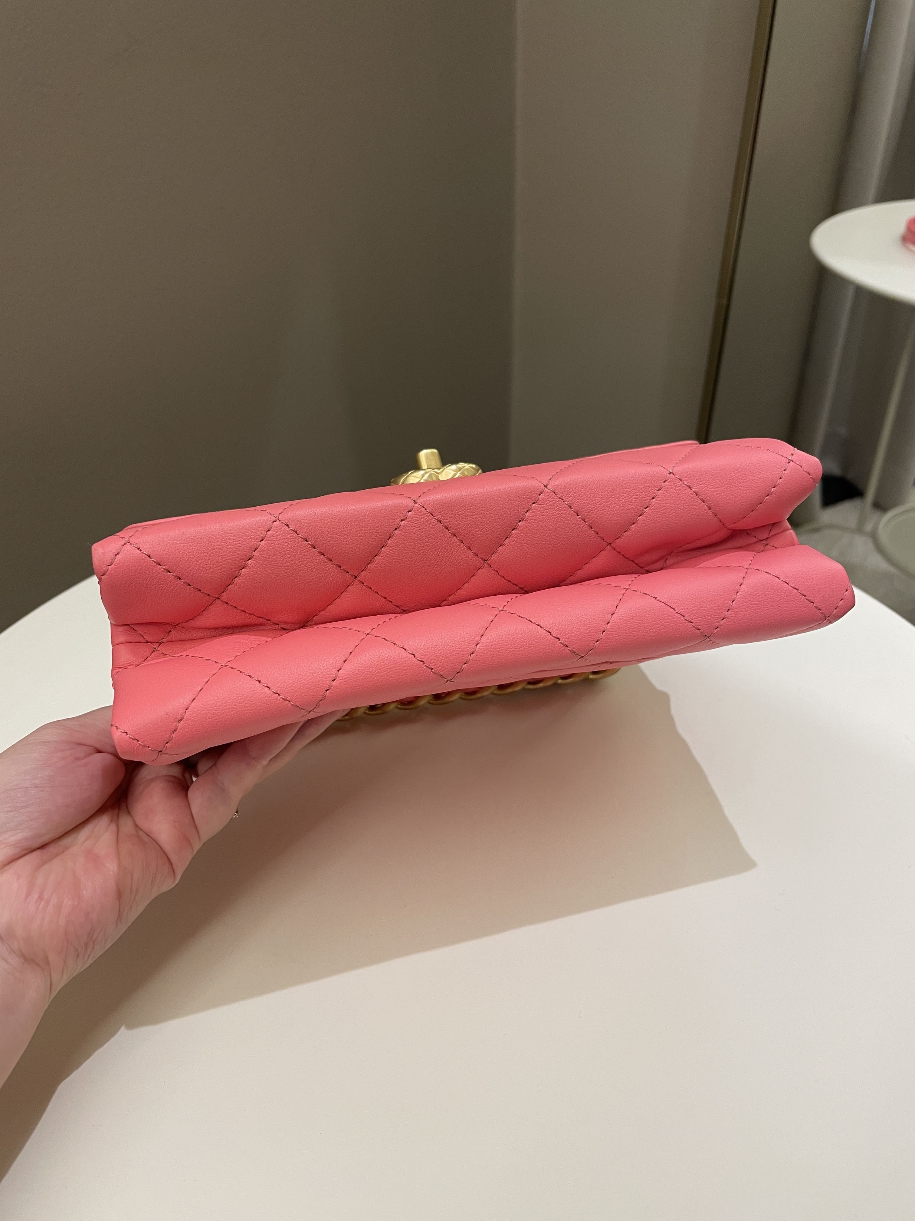 Chanel 22S Wrapped Top Handle Pink Lambskin