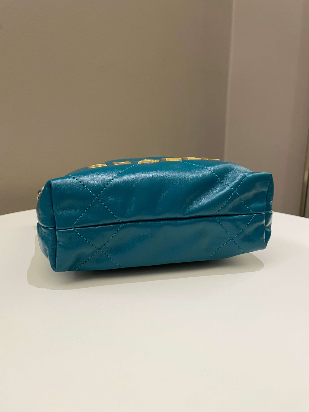 Chanel 22 Mini Emerald Green Calfskin