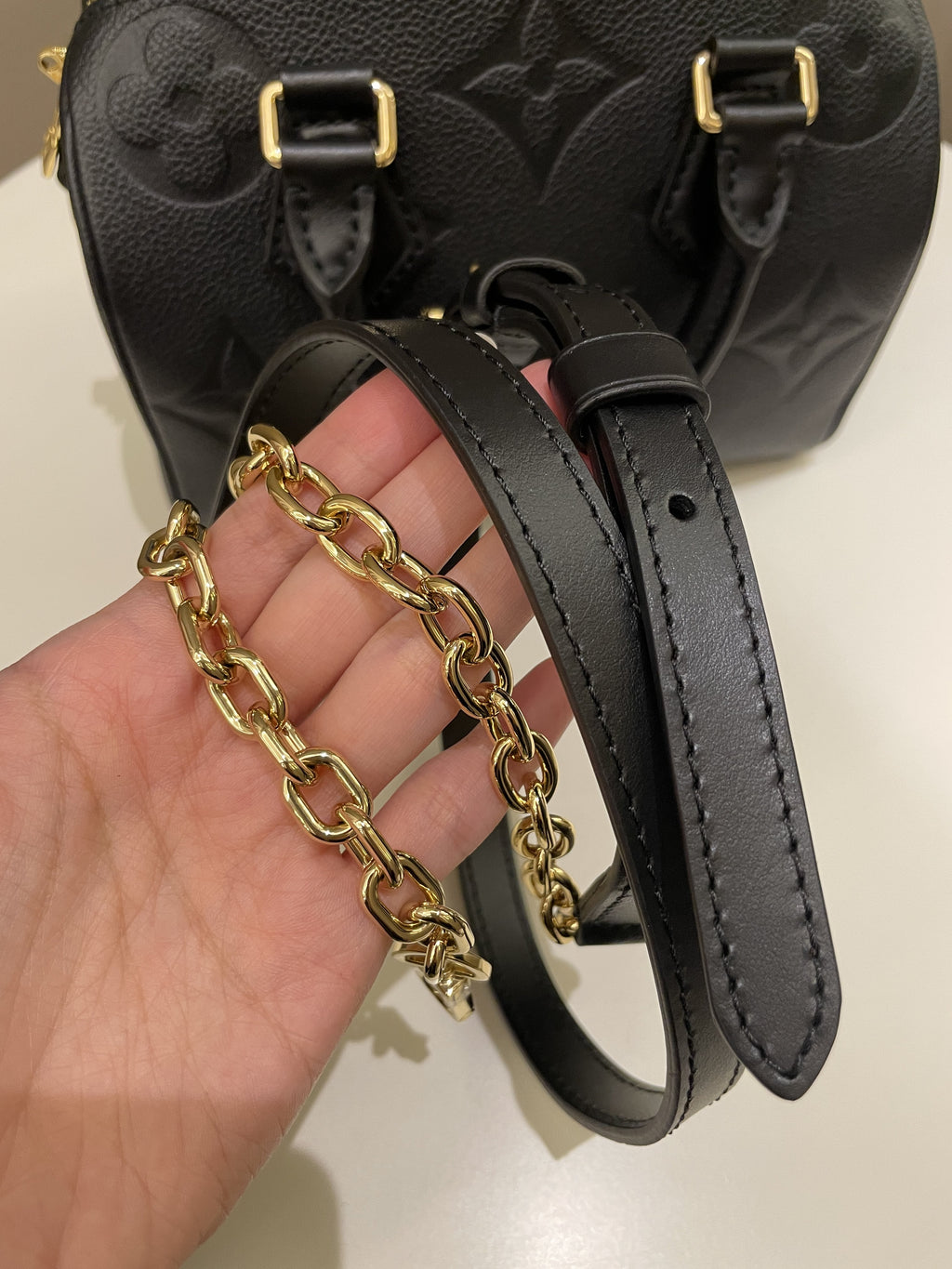 Louis Vuitton Speedy BandouliÃƒÆ’Ã‚Â¨re 20 Black Monogram Empreinte