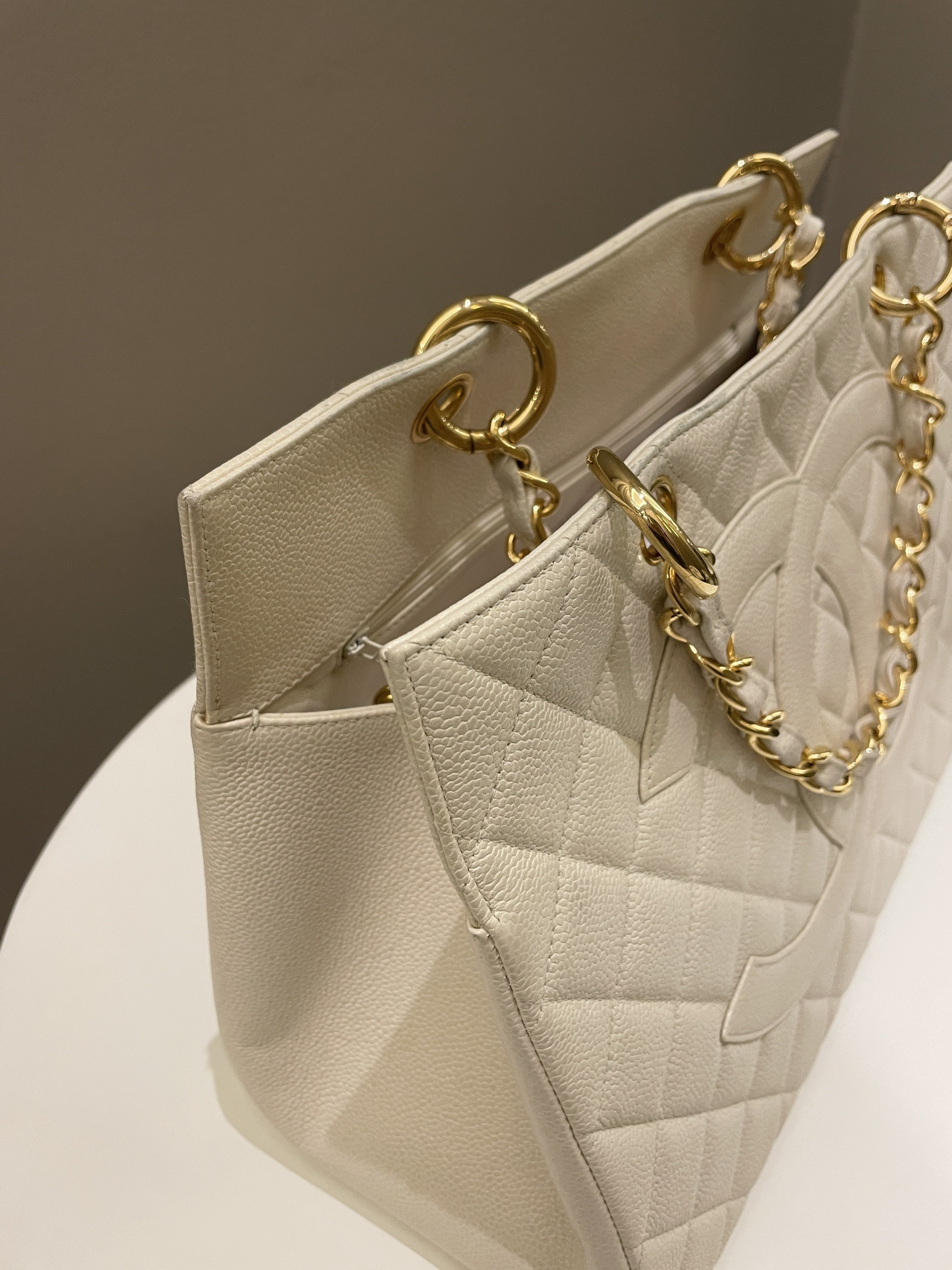 Chanel Vintage Cc Timeless Tote Ivory Cream Caviar