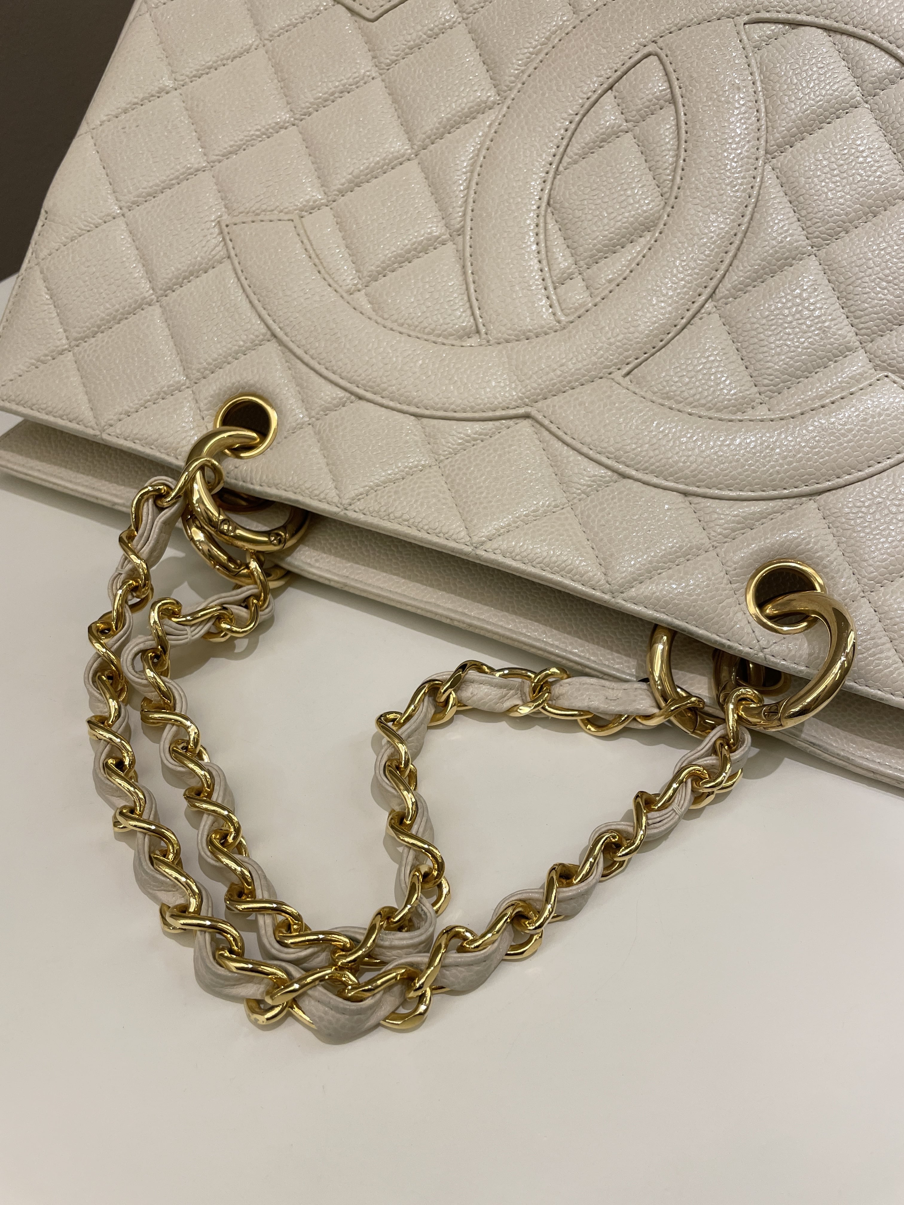 Chanel Vintage Cc Timeless Tote Ivory Cream Caviar