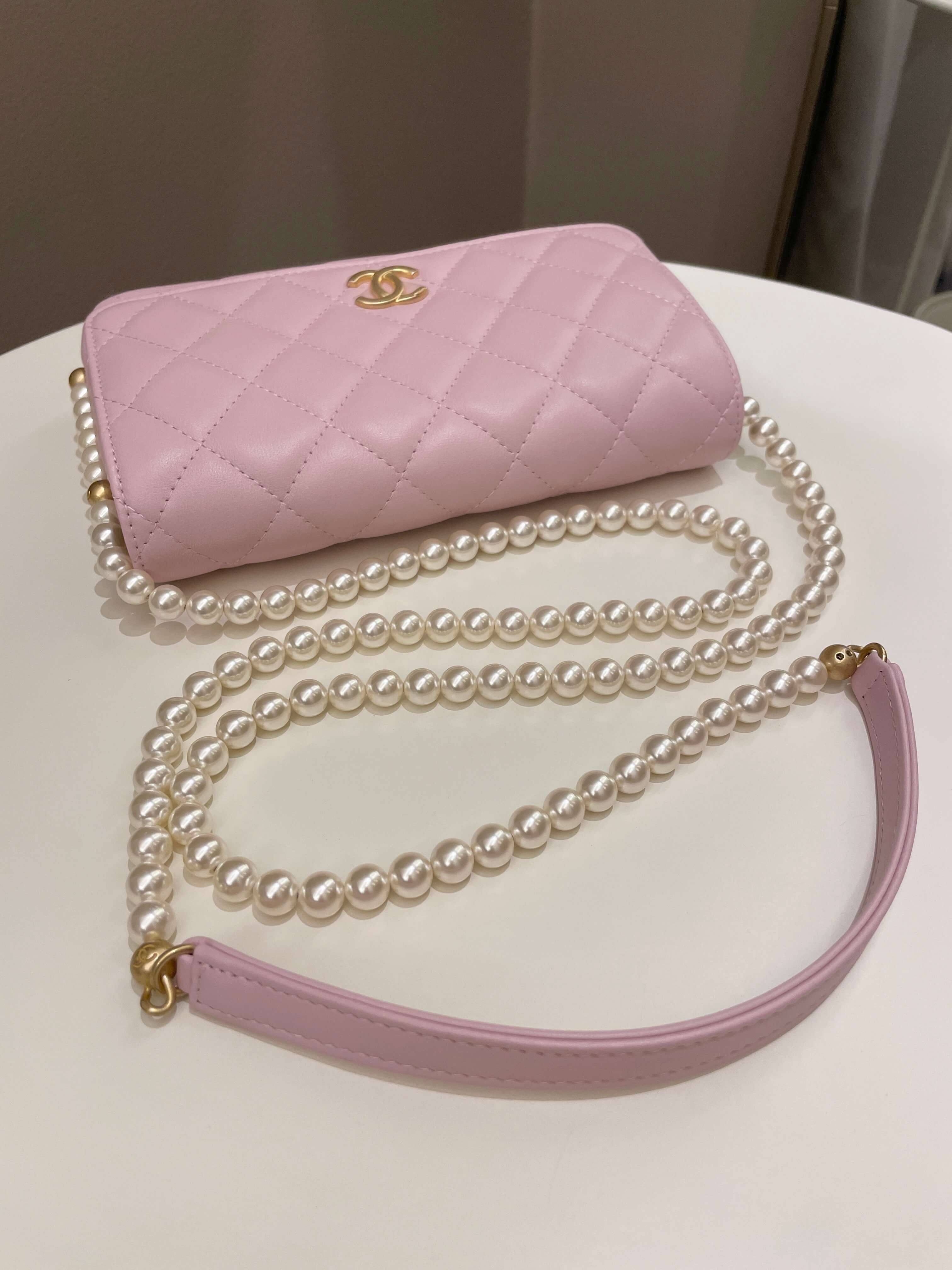 Chanel 21S Quilted Wallet On Chain With Pearl Baby Pink Lambskin