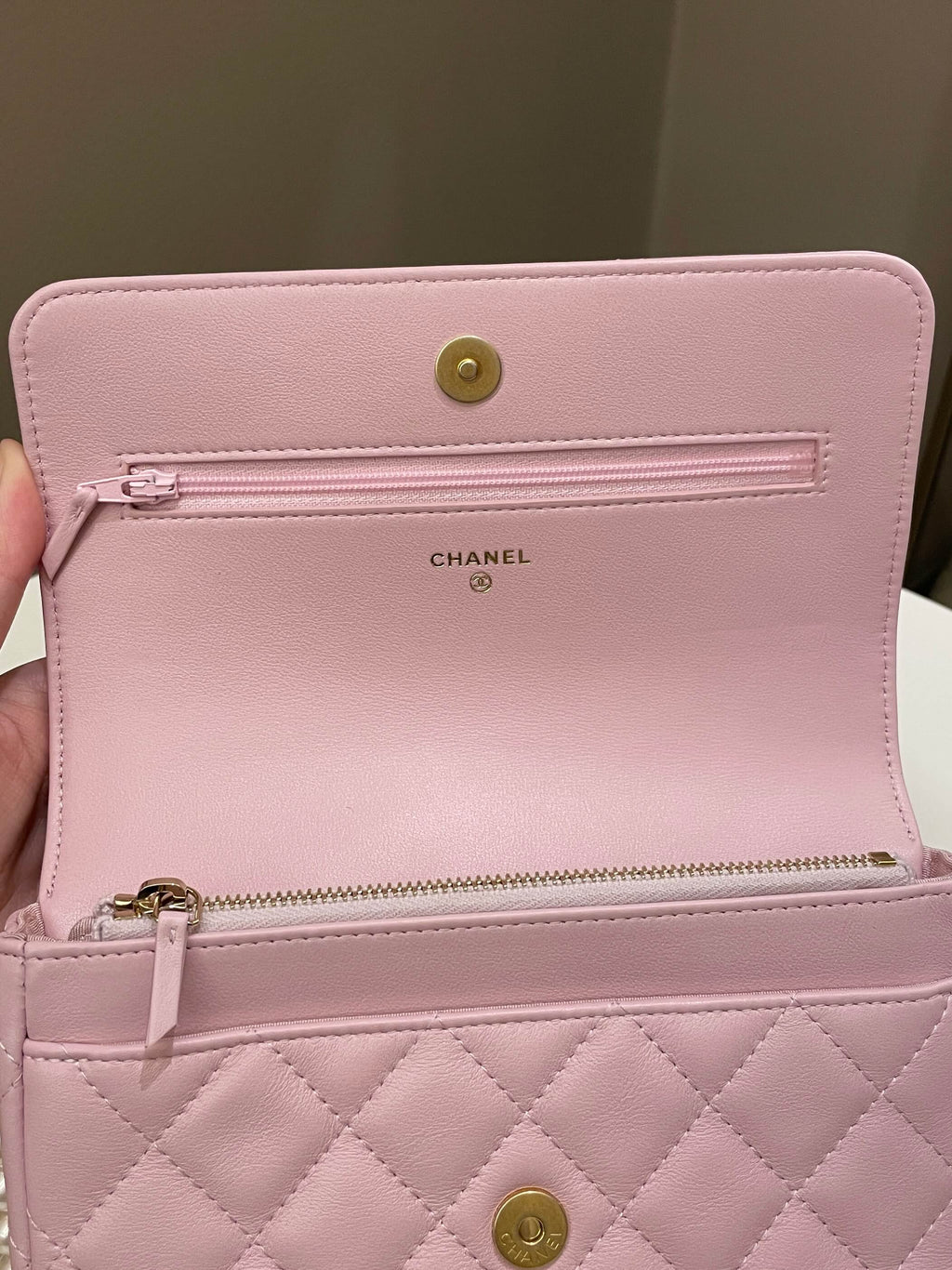 Chanel 21S Quilted Wallet On Chain With Pearl Baby Pink Lambskin