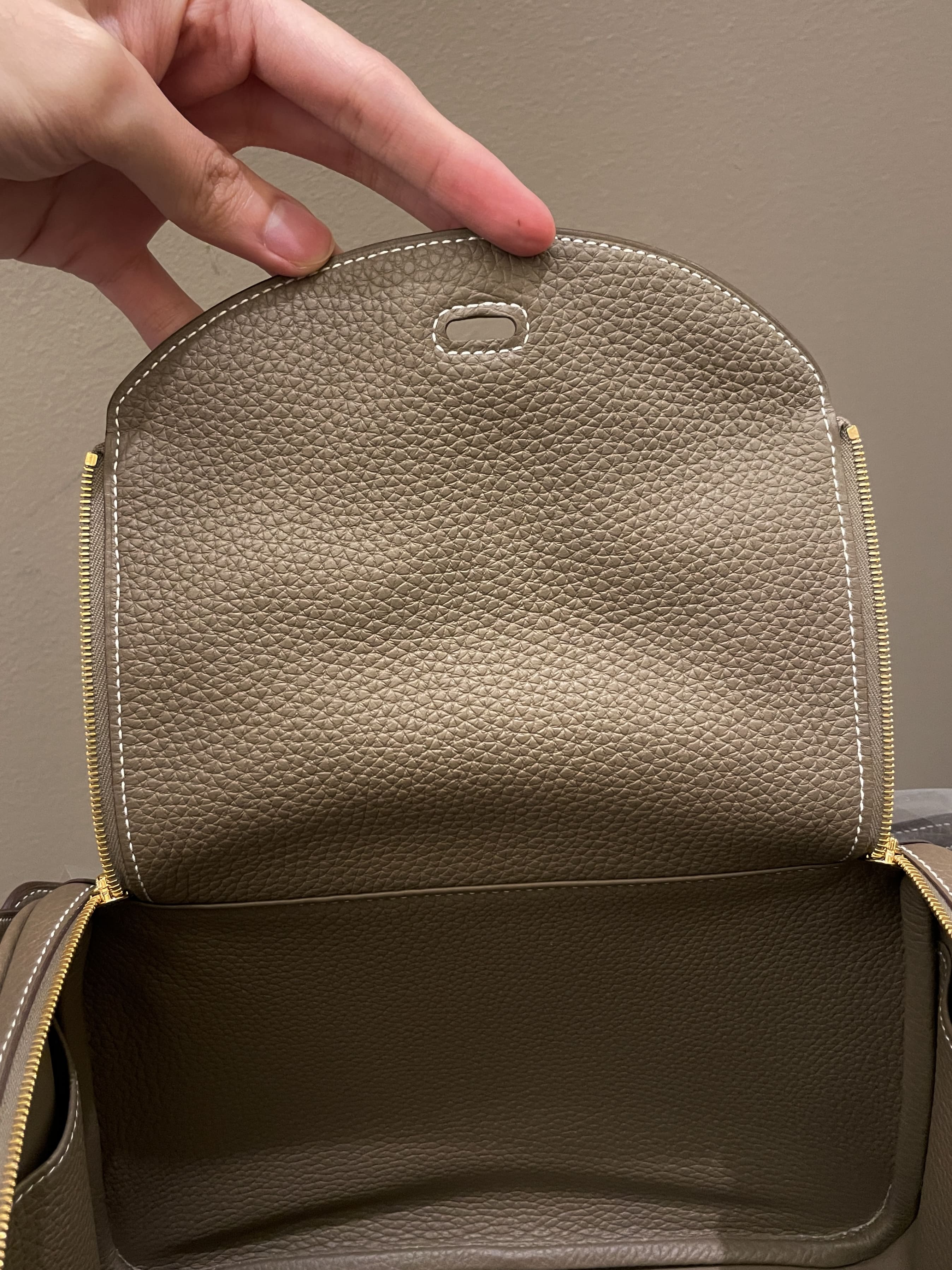 Hermes Lindy 26 Etoupe Clemence