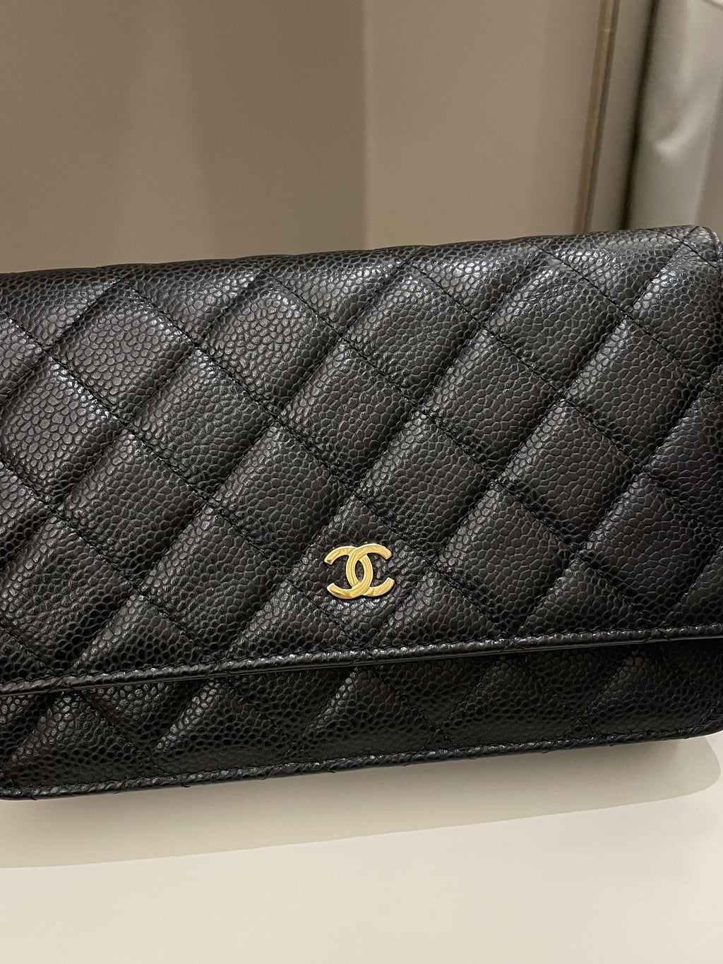 Chanel Classic Quilted Wallet on Chain Black Caviar
