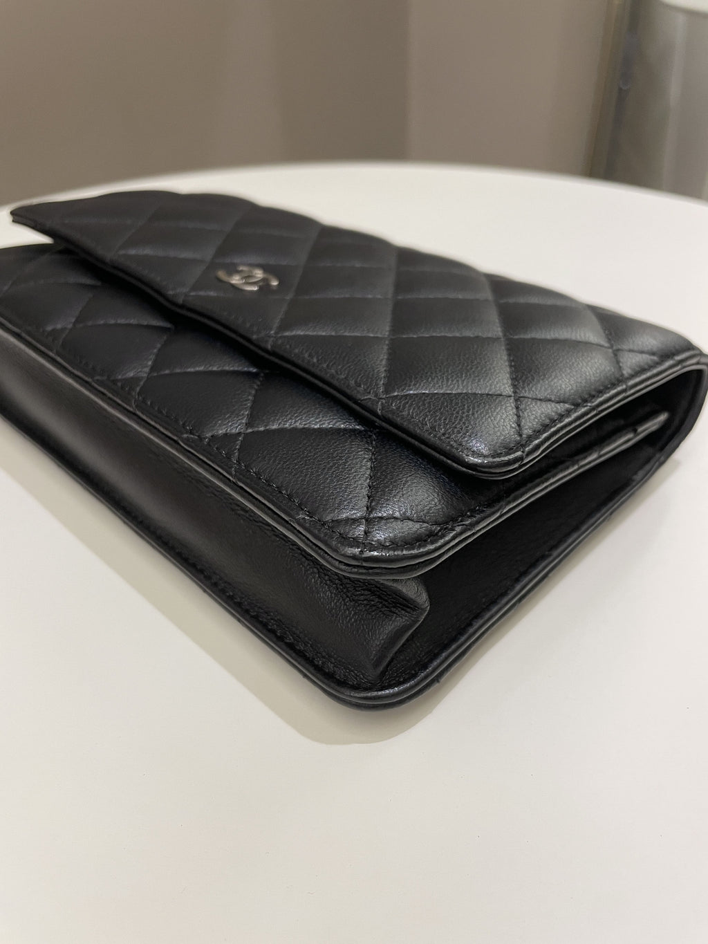 Chanel Classic Quilted Wallet on Chain Black Lambskin