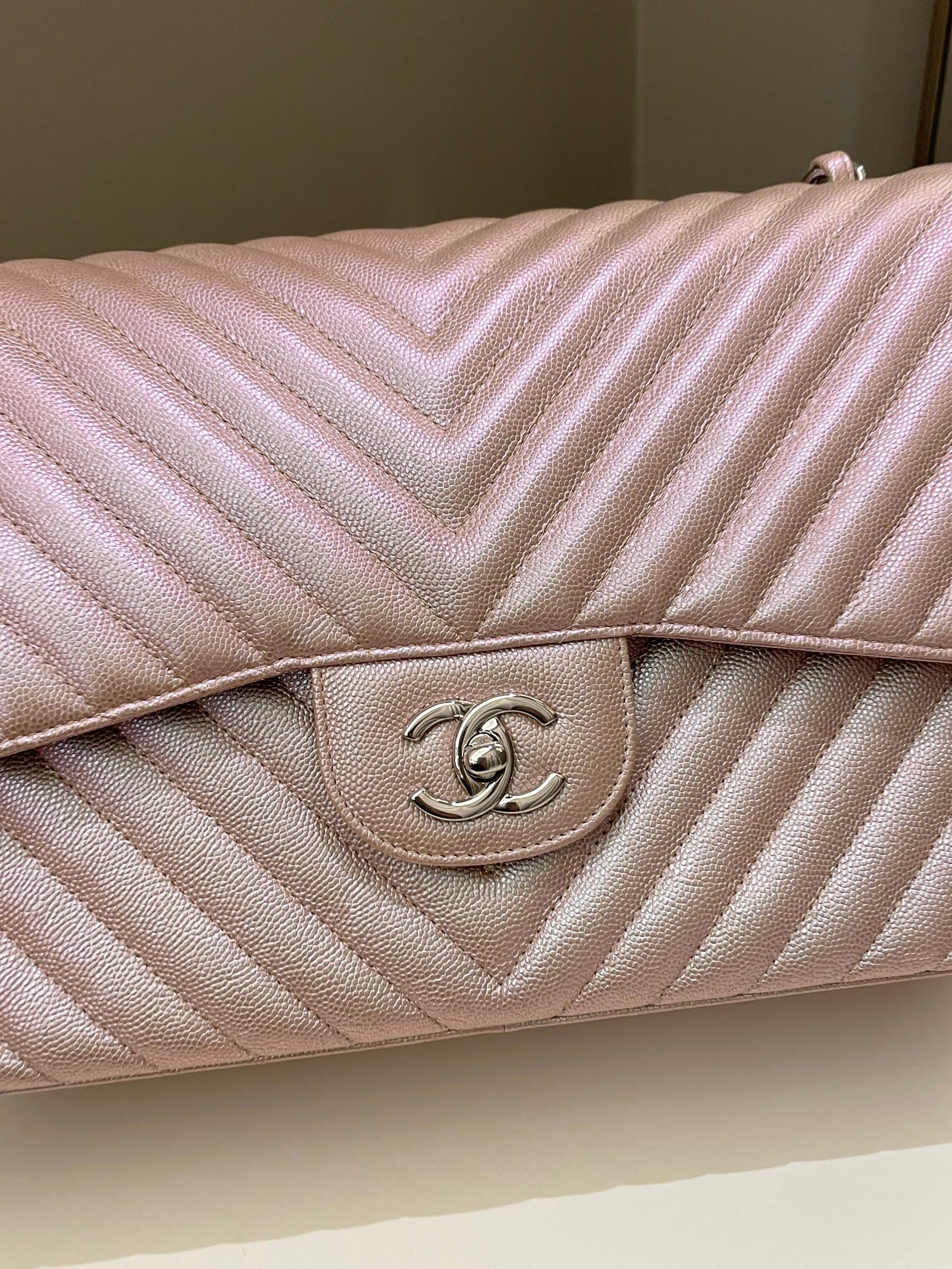 Chanel 17B Chevron Jumbo Double Flap Rose Gold Caviar