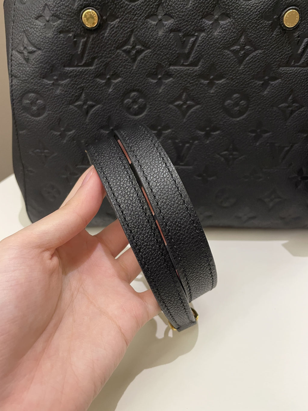 Louis Vuitton Montaigne MM Black Empreinte