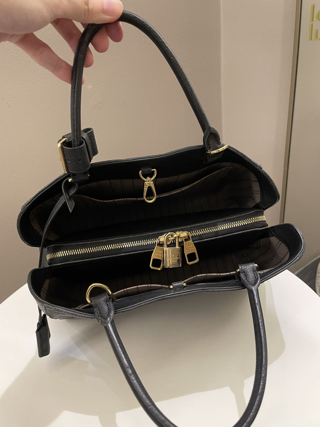 Louis Vuitton Montaigne MM Black Empreinte