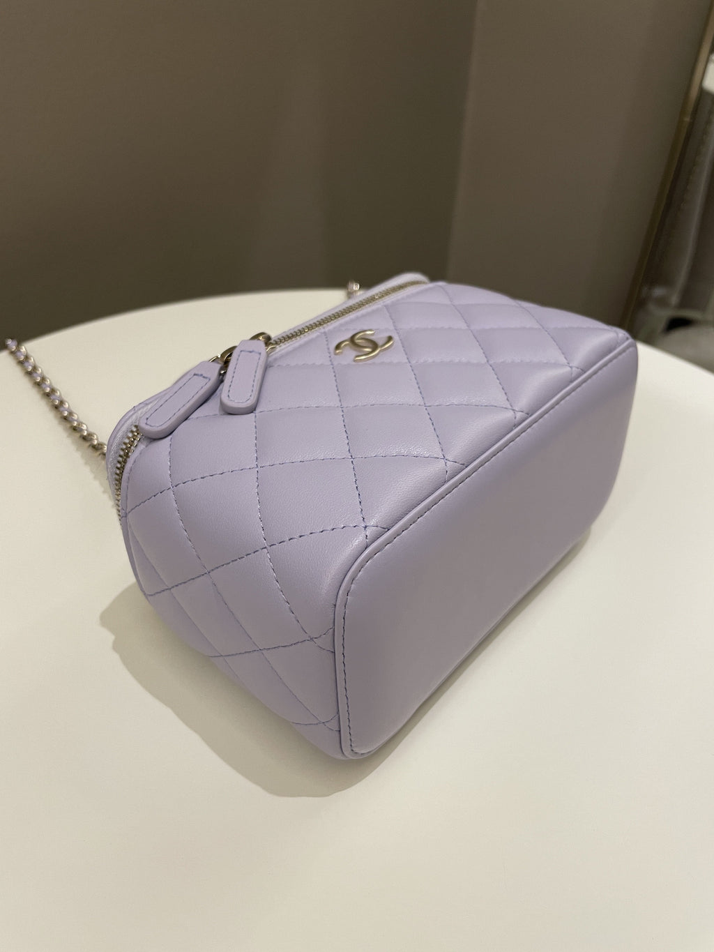 Chanel 21K Top Handle Vanity Rectangular Lilac Lambskin