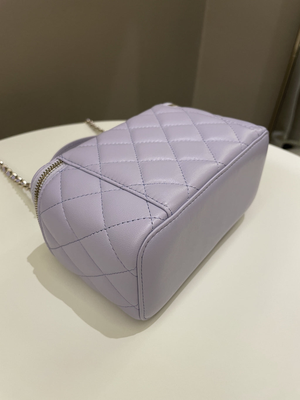 Chanel 21K Top Handle Vanity Rectangular Lilac Lambskin
