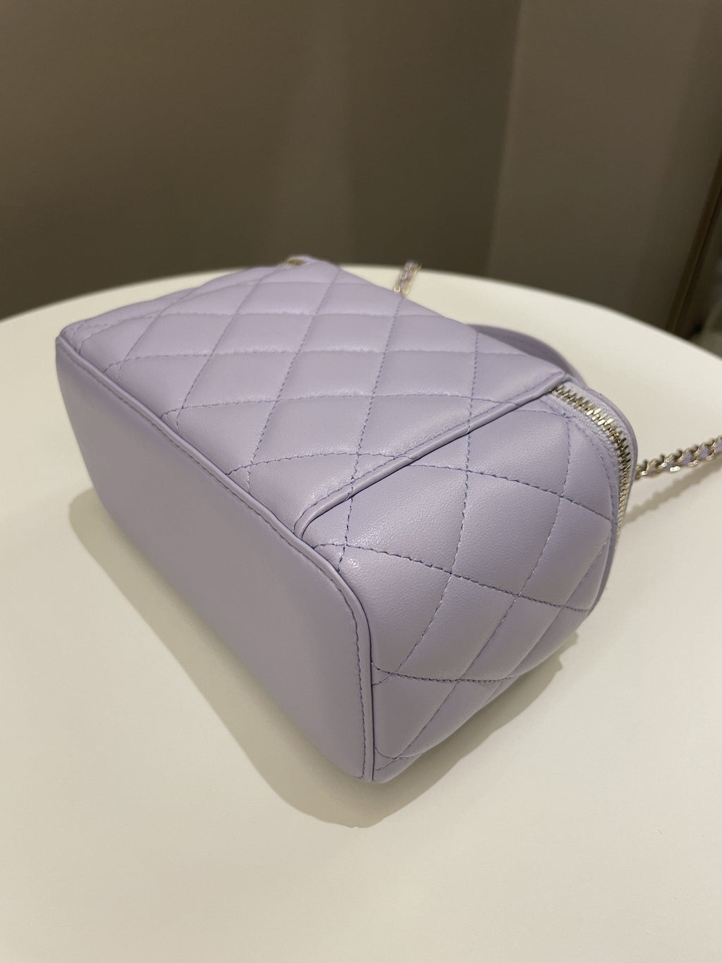Chanel 21K Top Handle Vanity Rectangular Lilac Lambskin