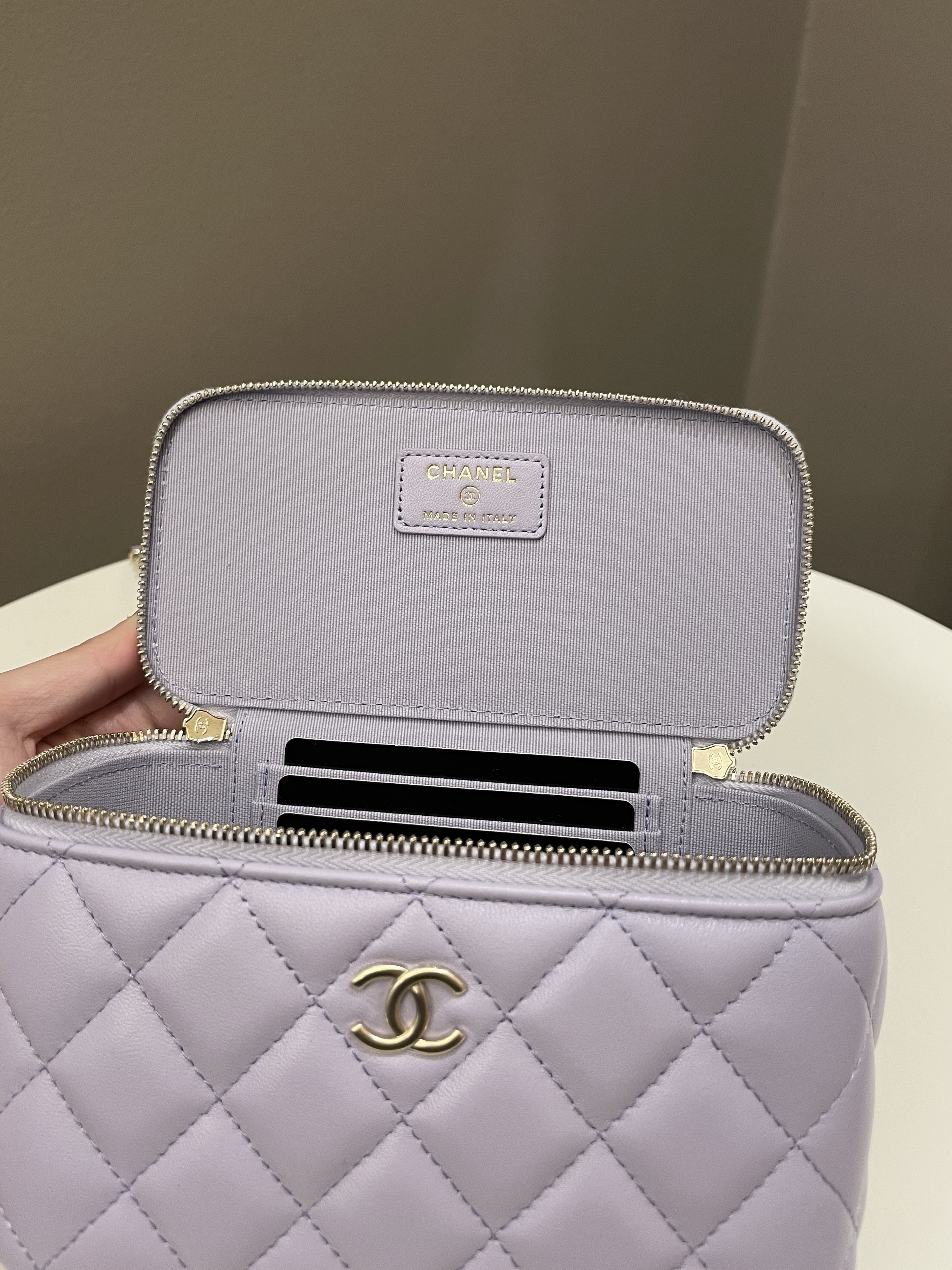 Chanel 21K Top Handle Vanity Rectangular Lilac Lambskin