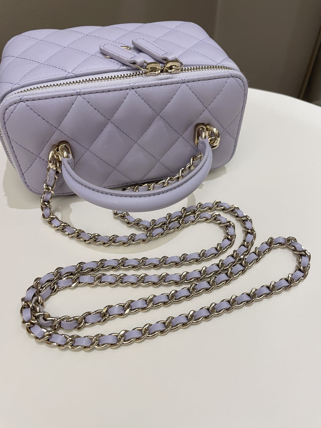 Chanel 21K Top Handle Vanity Rectangular Lilac Lambskin