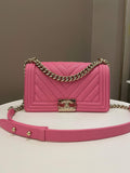 Chanel Chevron Boy Old Medium Pink Caviar
