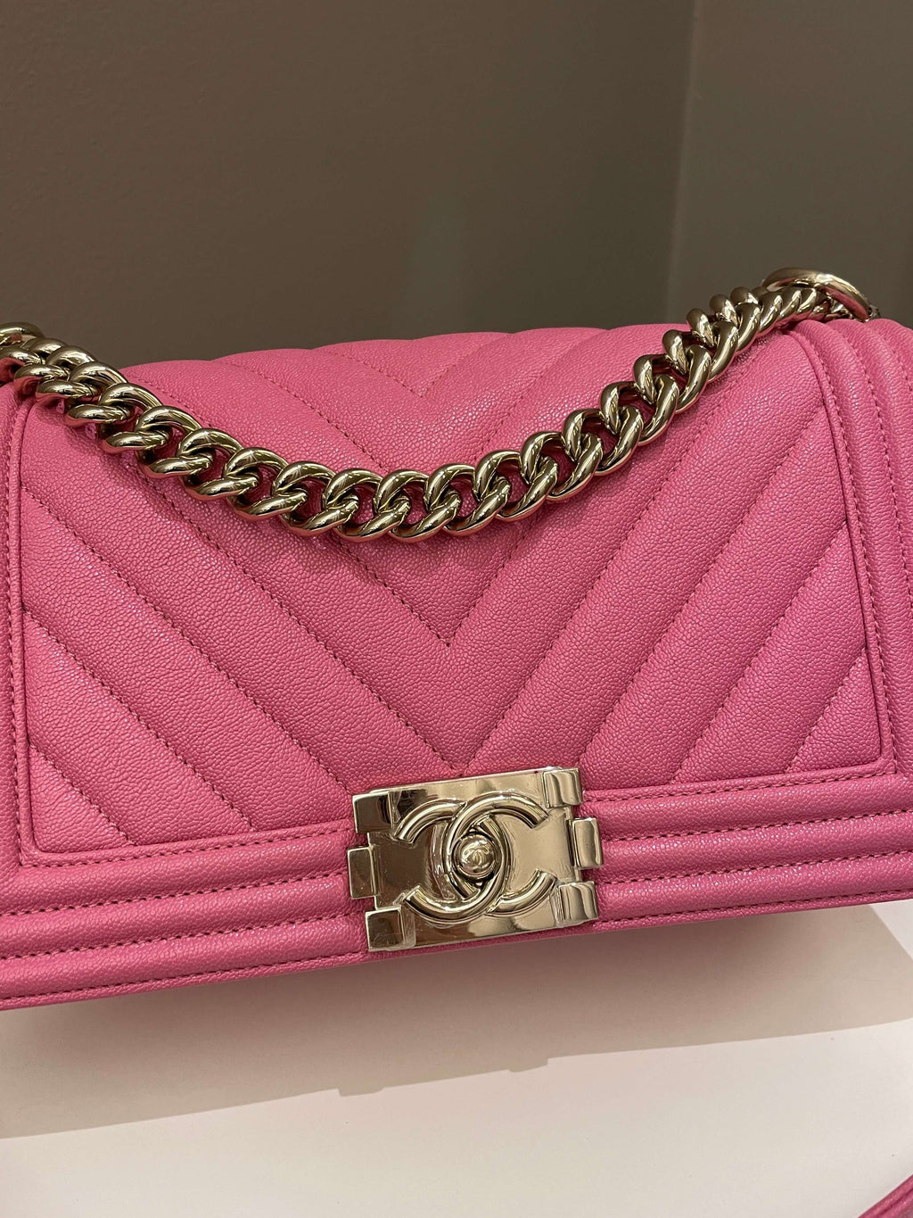 Chanel Chevron Boy Old Medium Pink Caviar