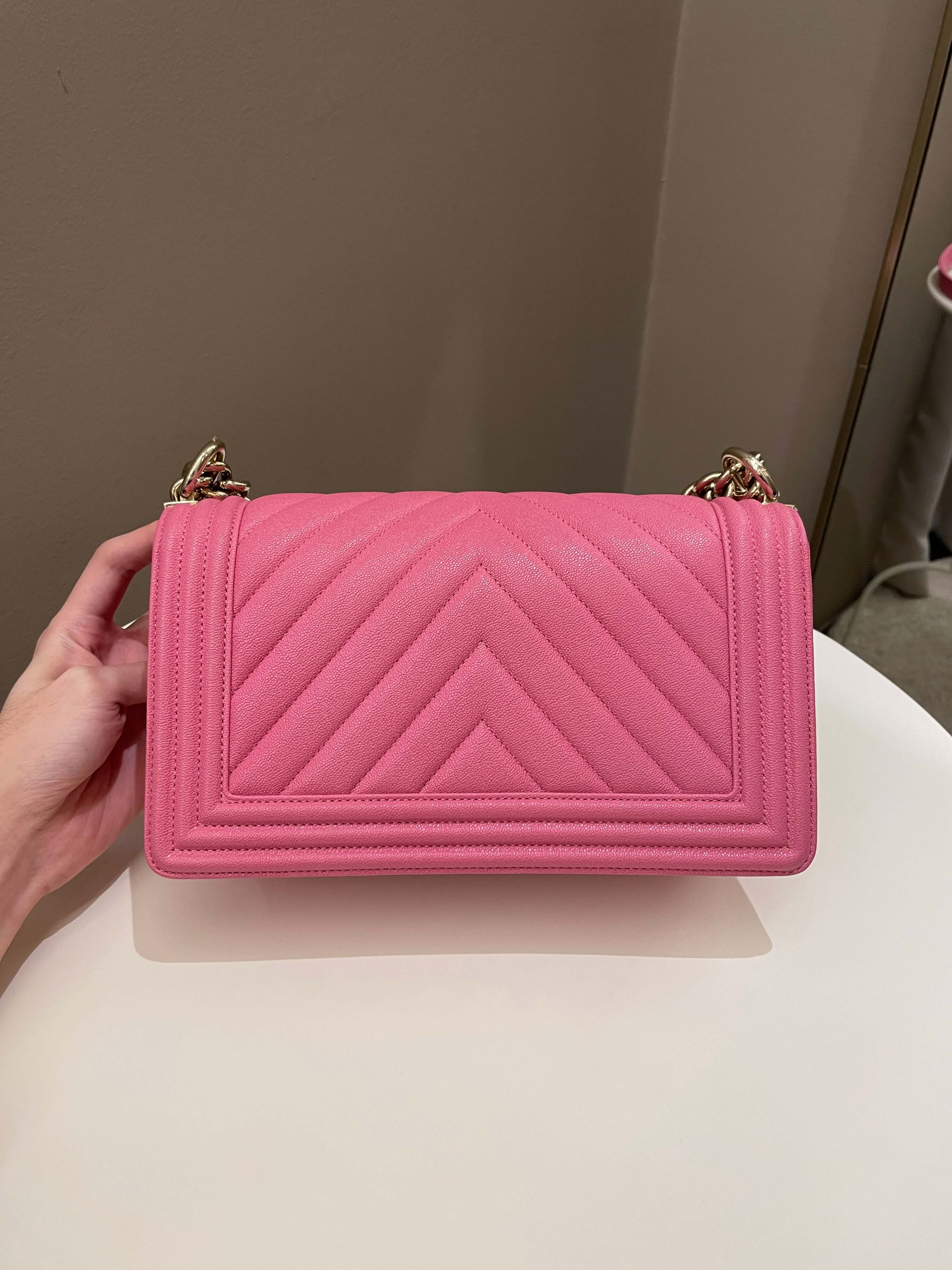 Chanel Chevron Boy Old Medium Pink Caviar