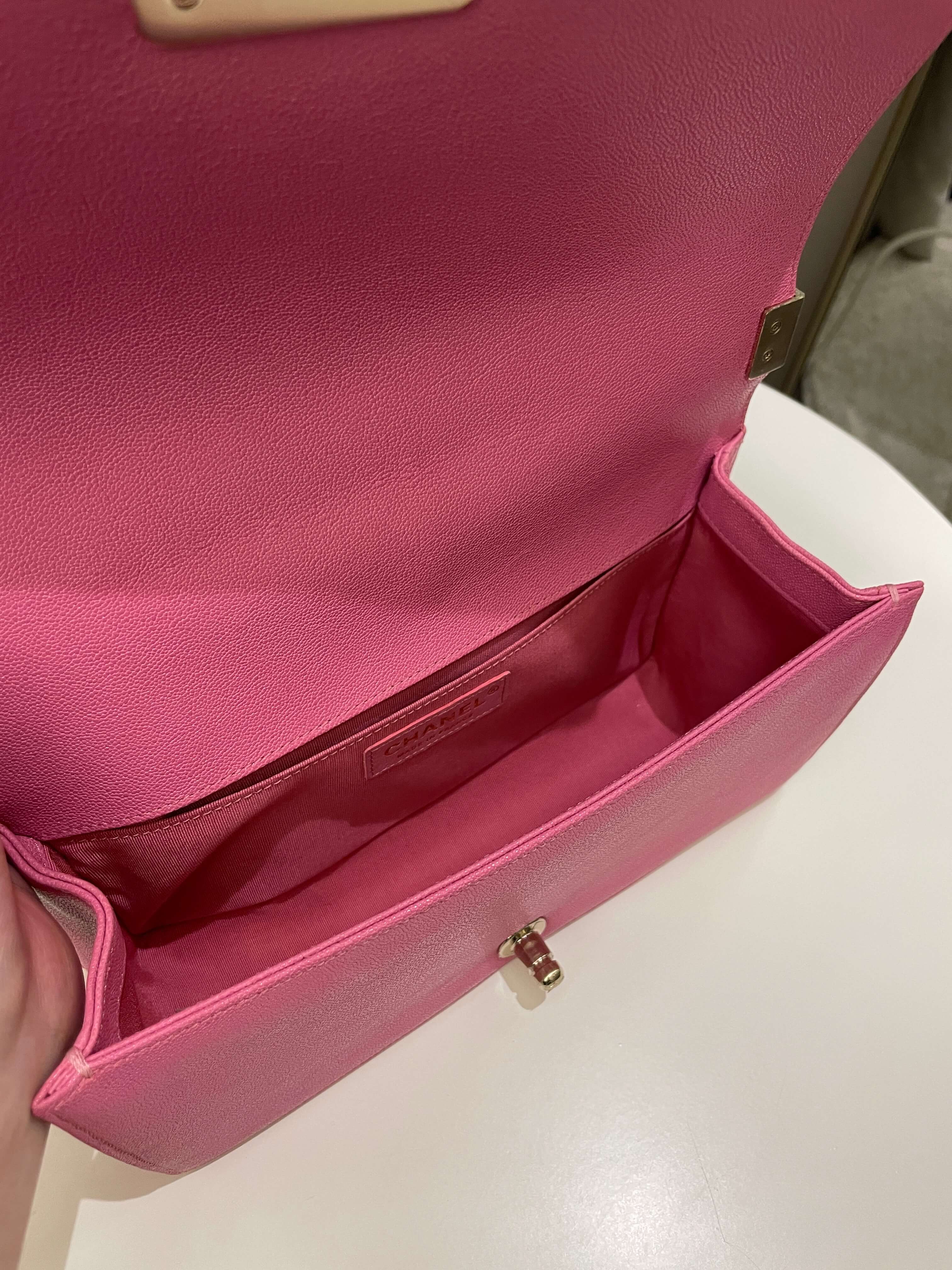 Chanel Chevron Boy Old Medium Pink Caviar