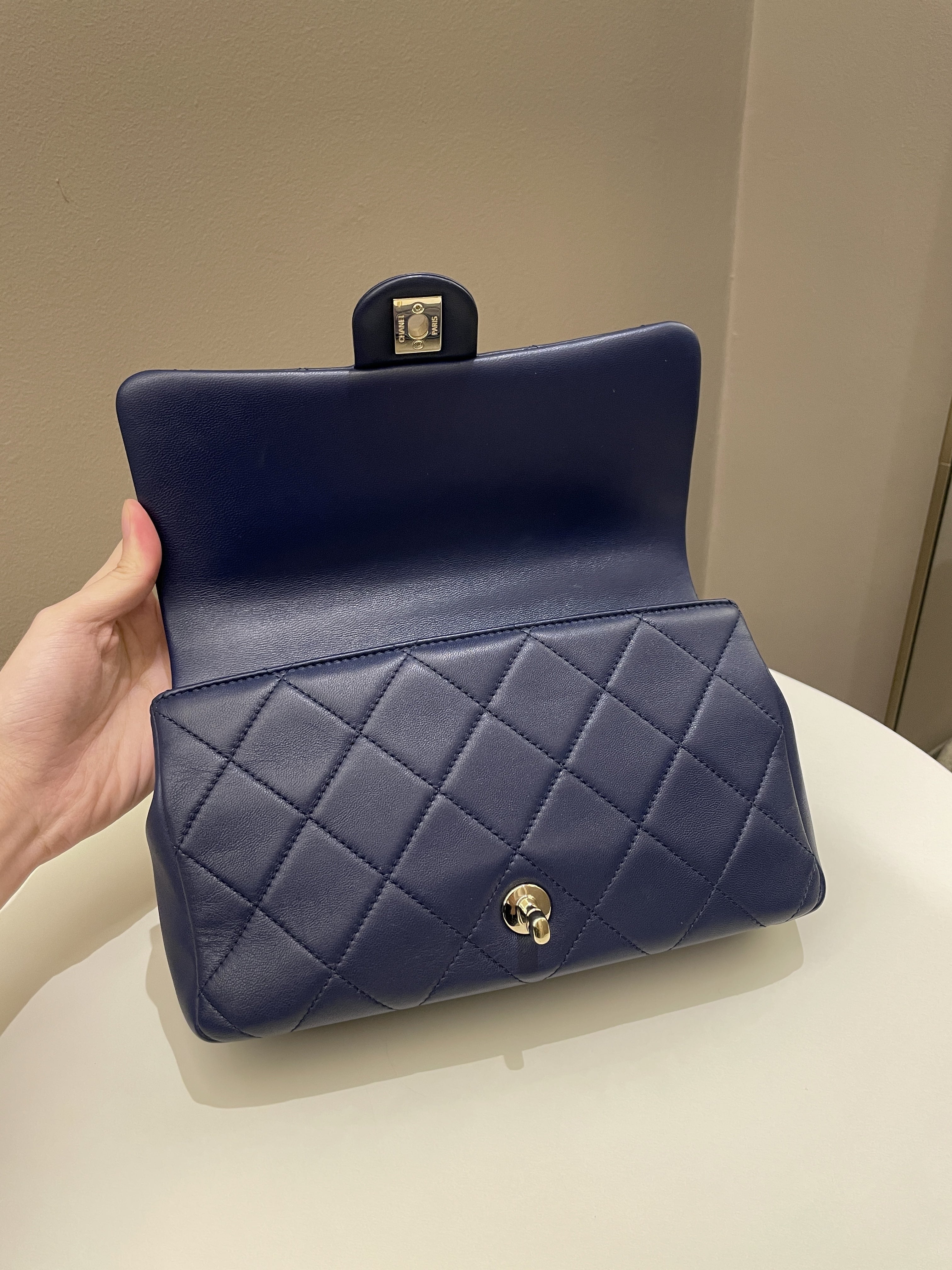 Chanel Cc Chain Top Flap Bag Navy Lambskin