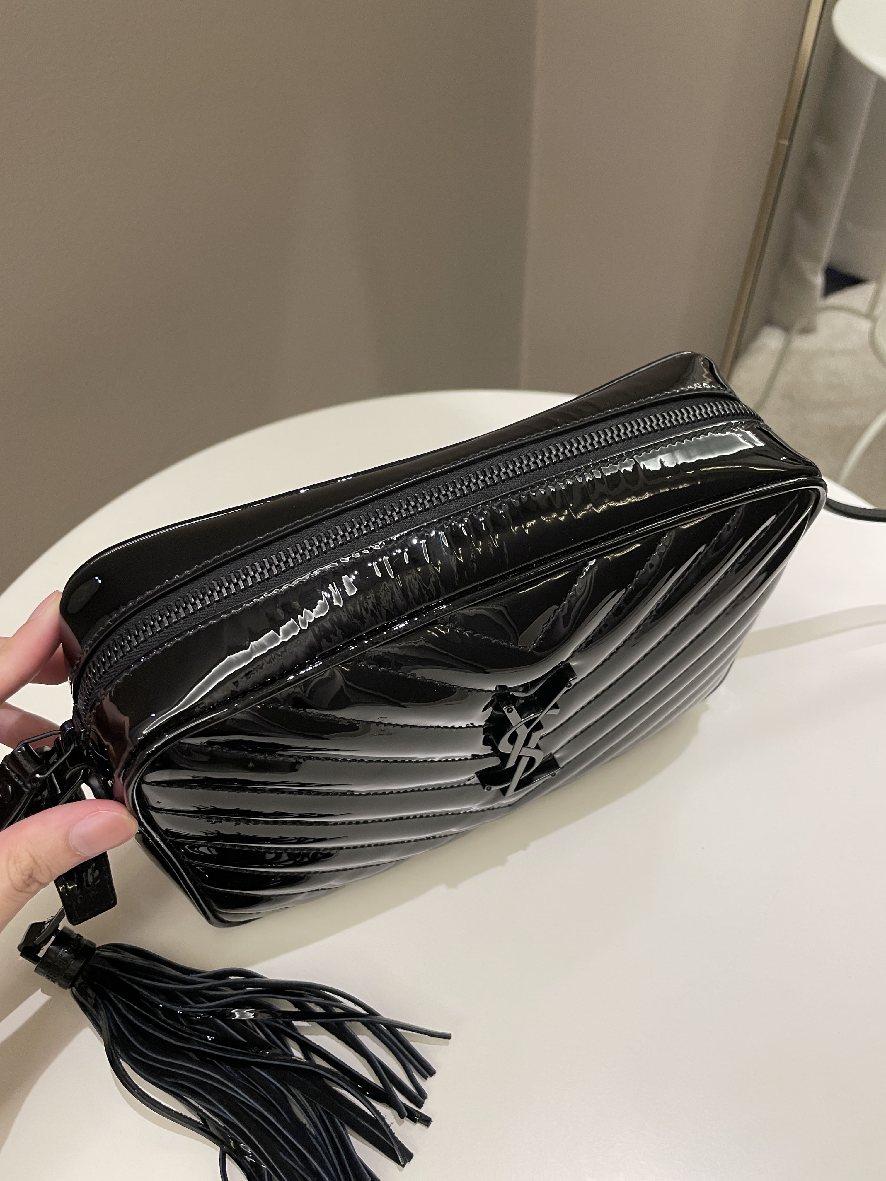Saint Laurent Lou Camera Black Patent