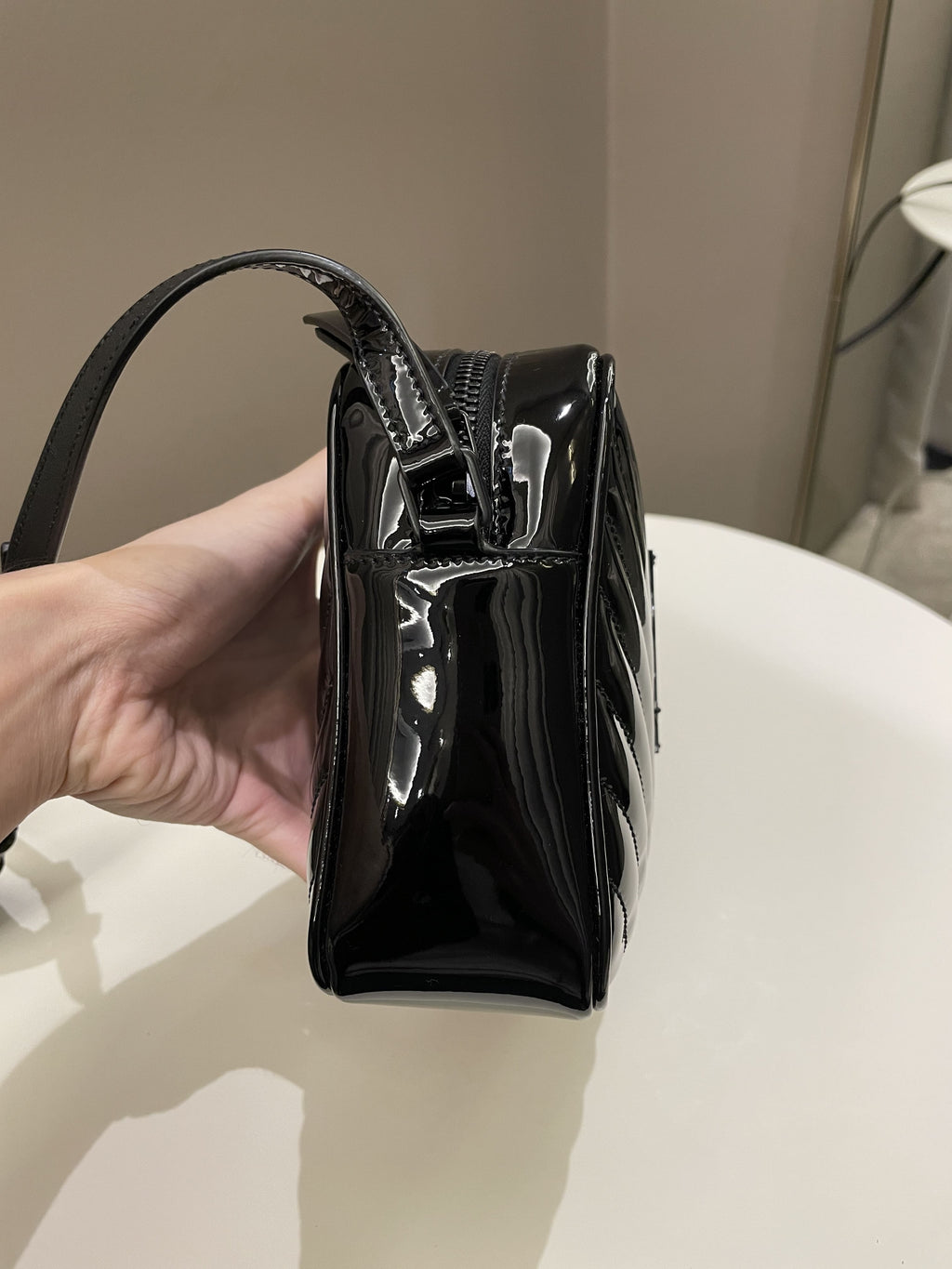 Saint Laurent Lou Camera Black Patent